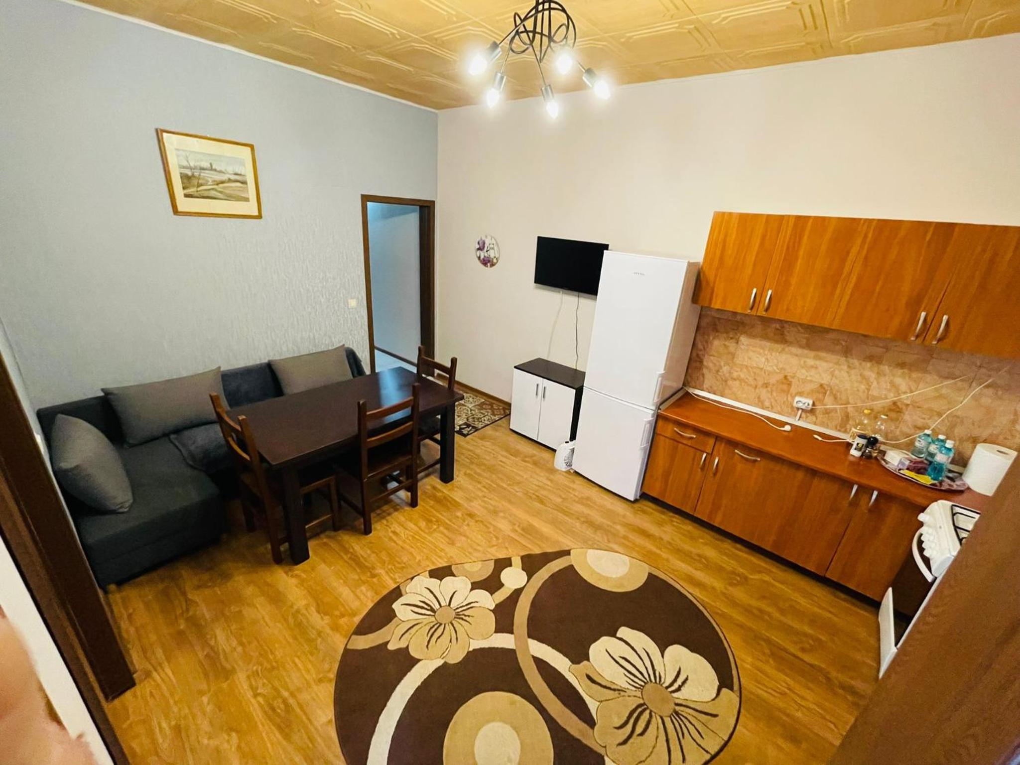 Apartment - Ground Floor - Photo 6