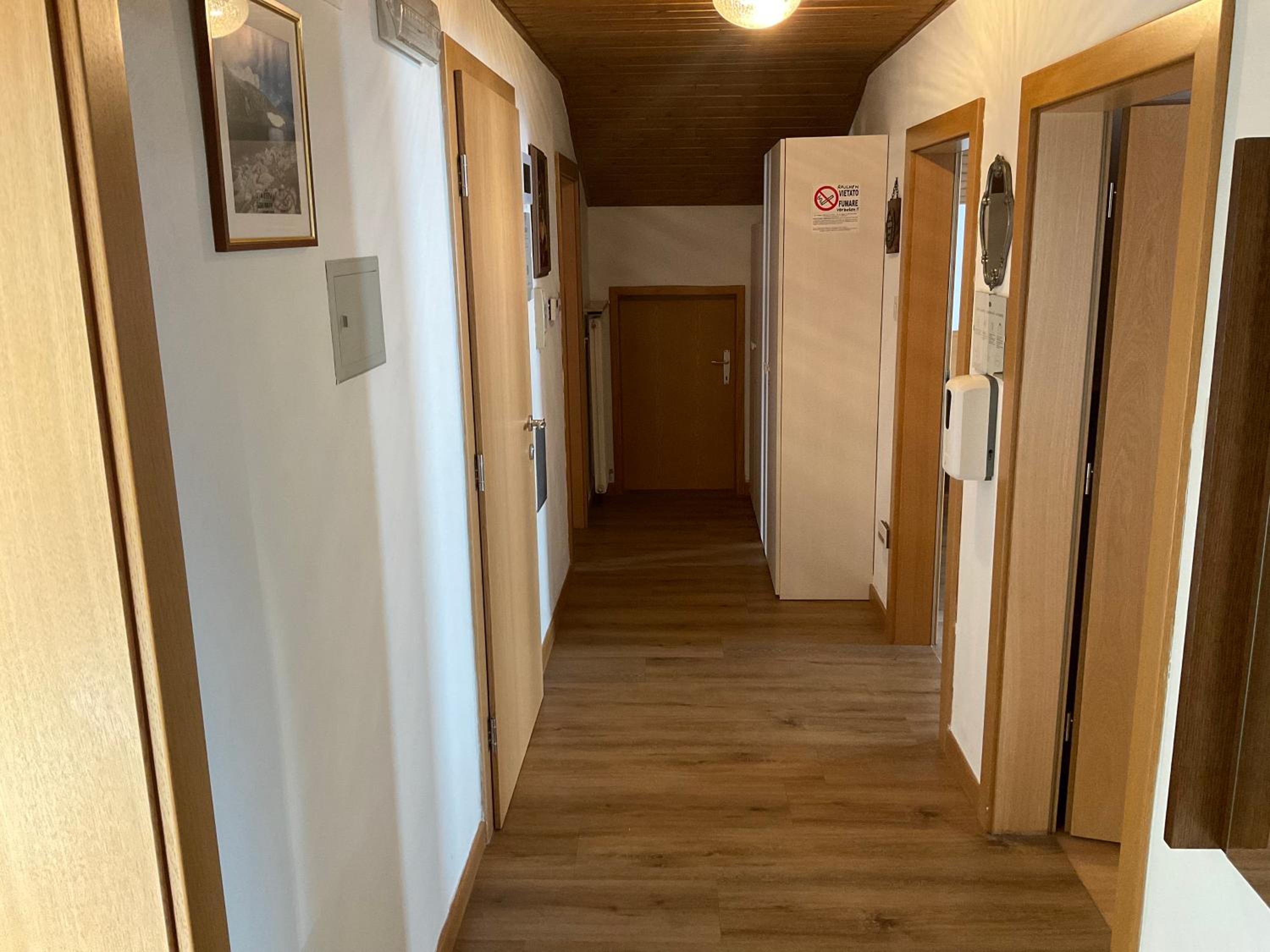 Family Room (2 Adults + 4 Children) - Photo 10