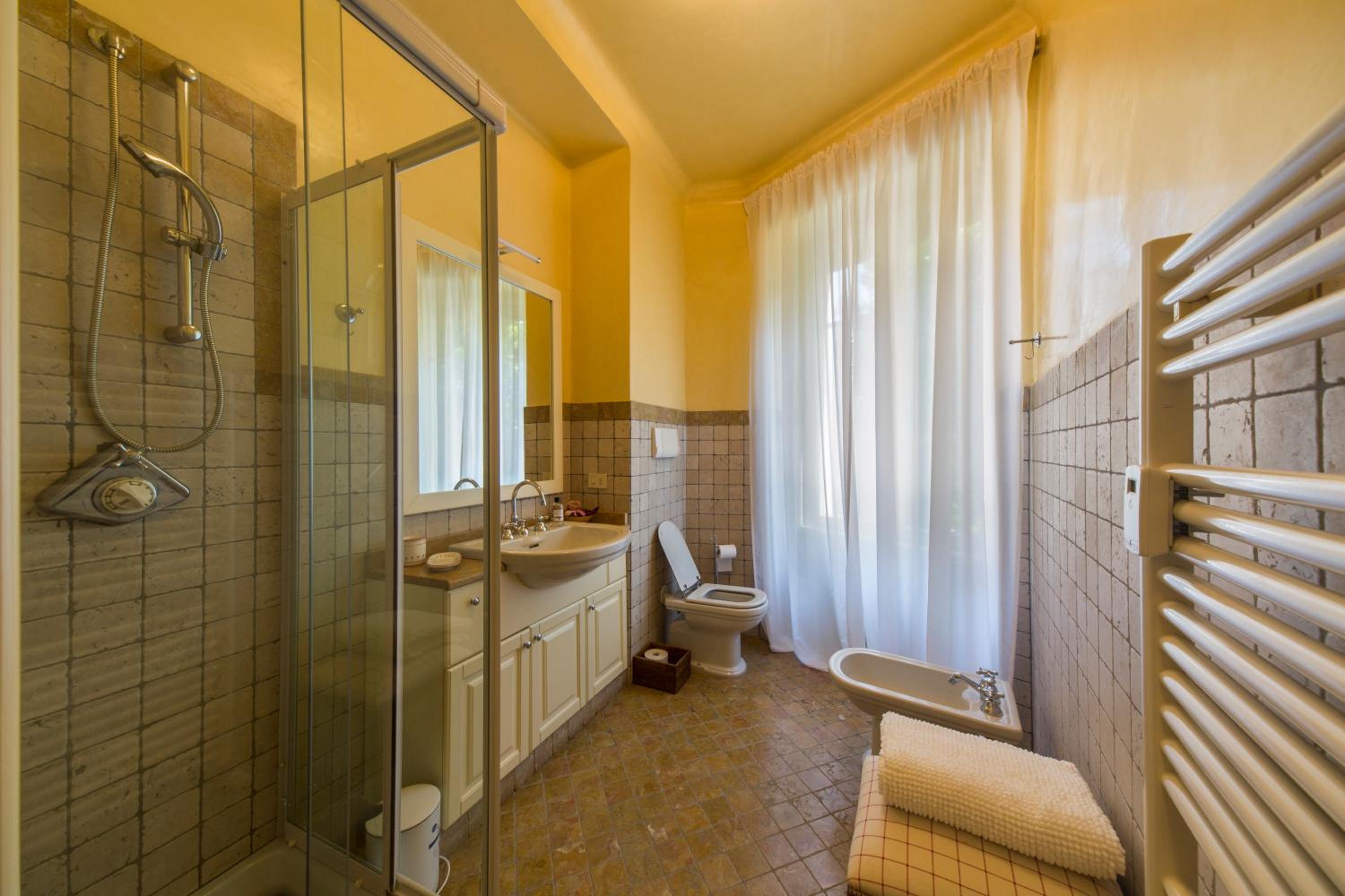 Quadruple Room with Private External Bathroom photo 2