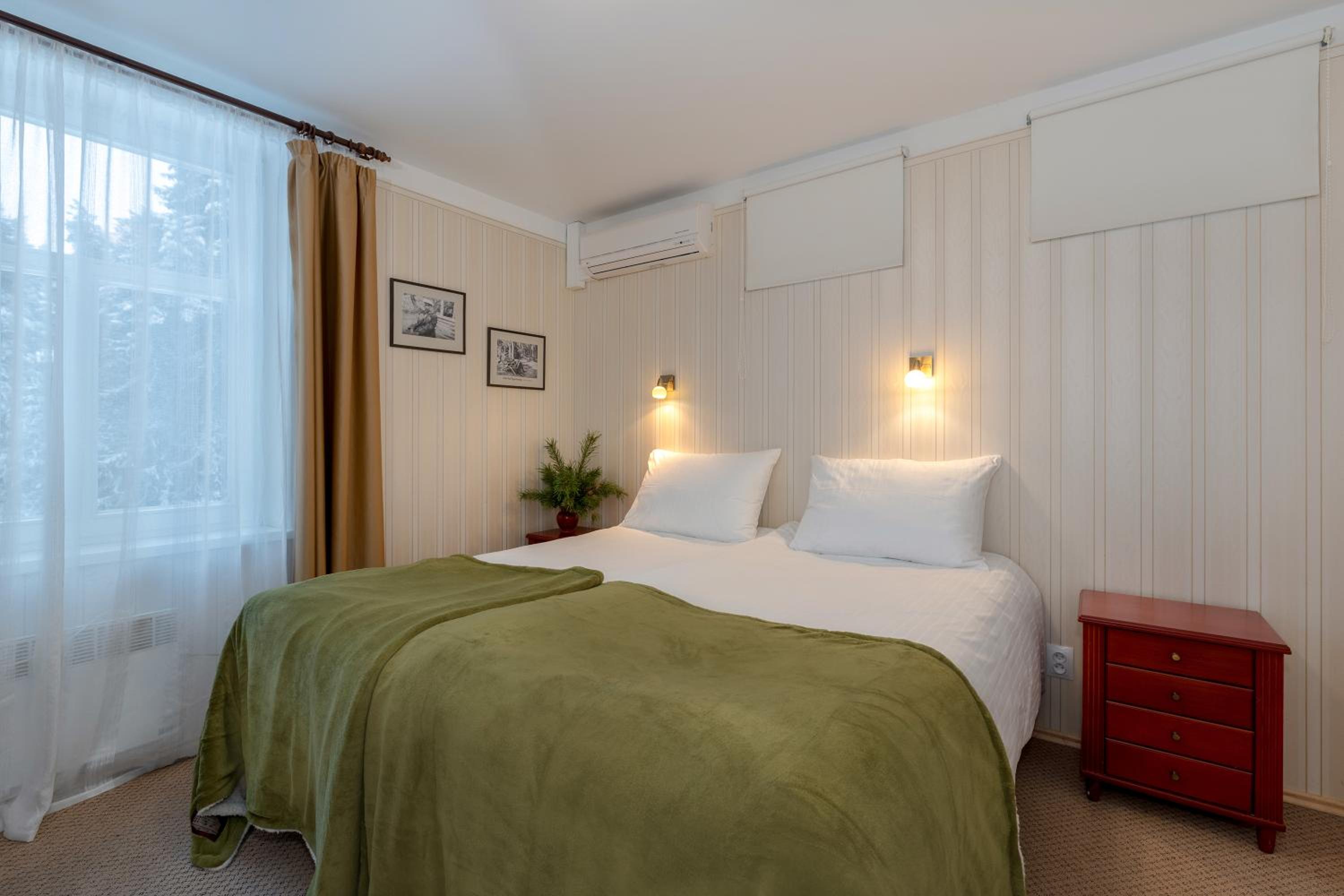 Standard Double or Twin Room with Garden View photo 3
