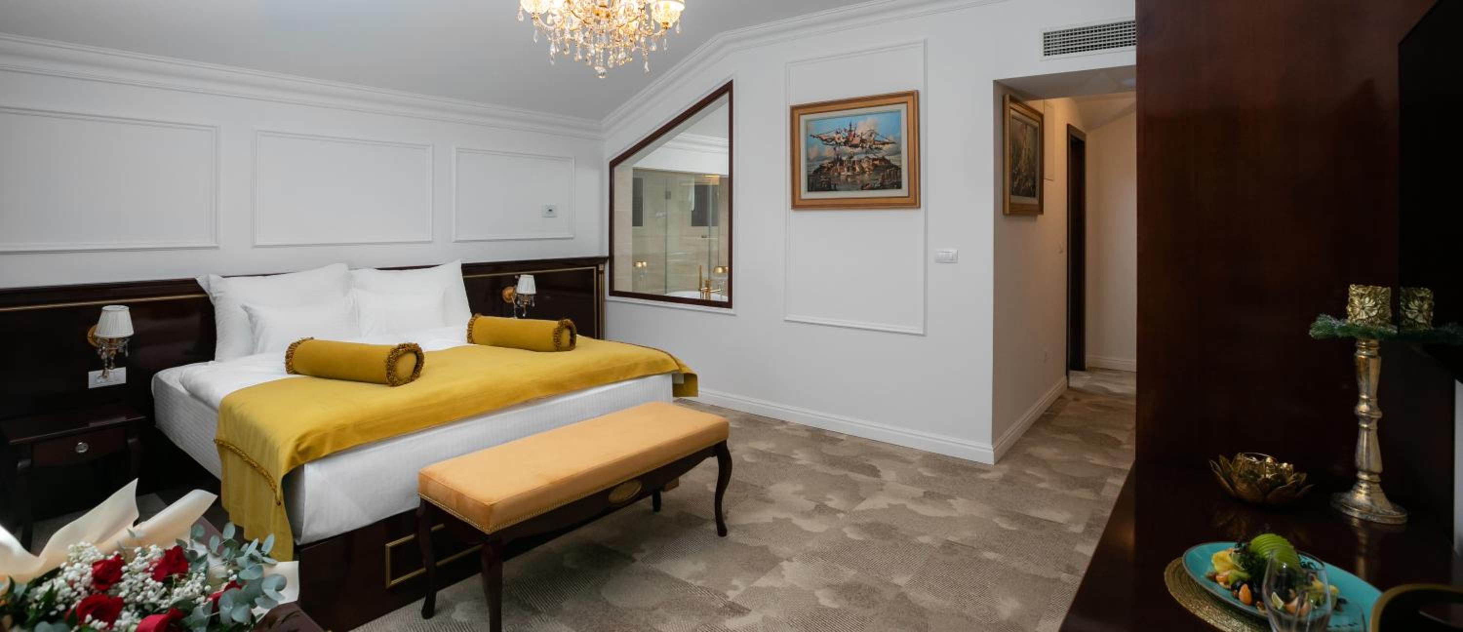 Deluxe Double Room - Photo 1