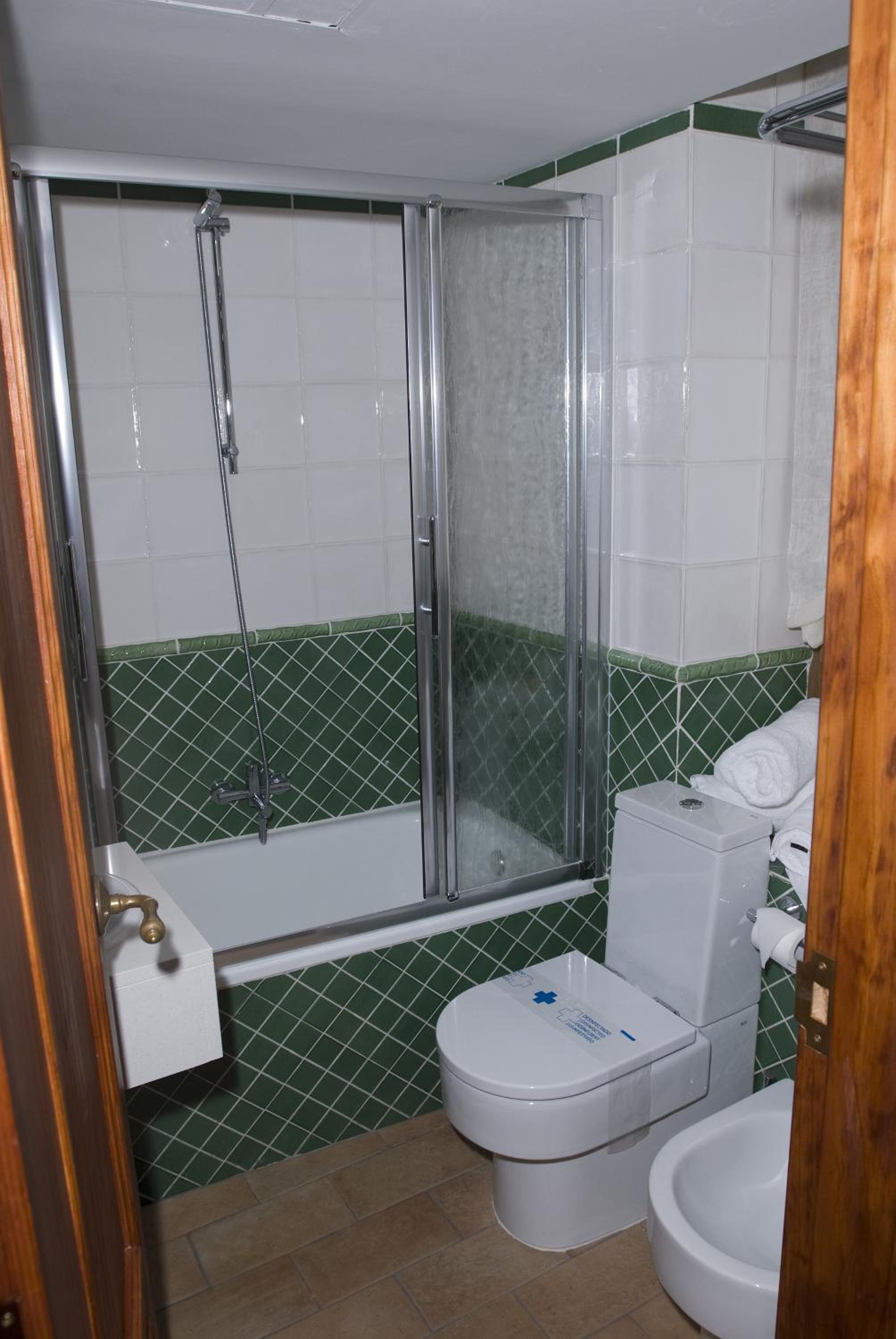 Double Room photo 3