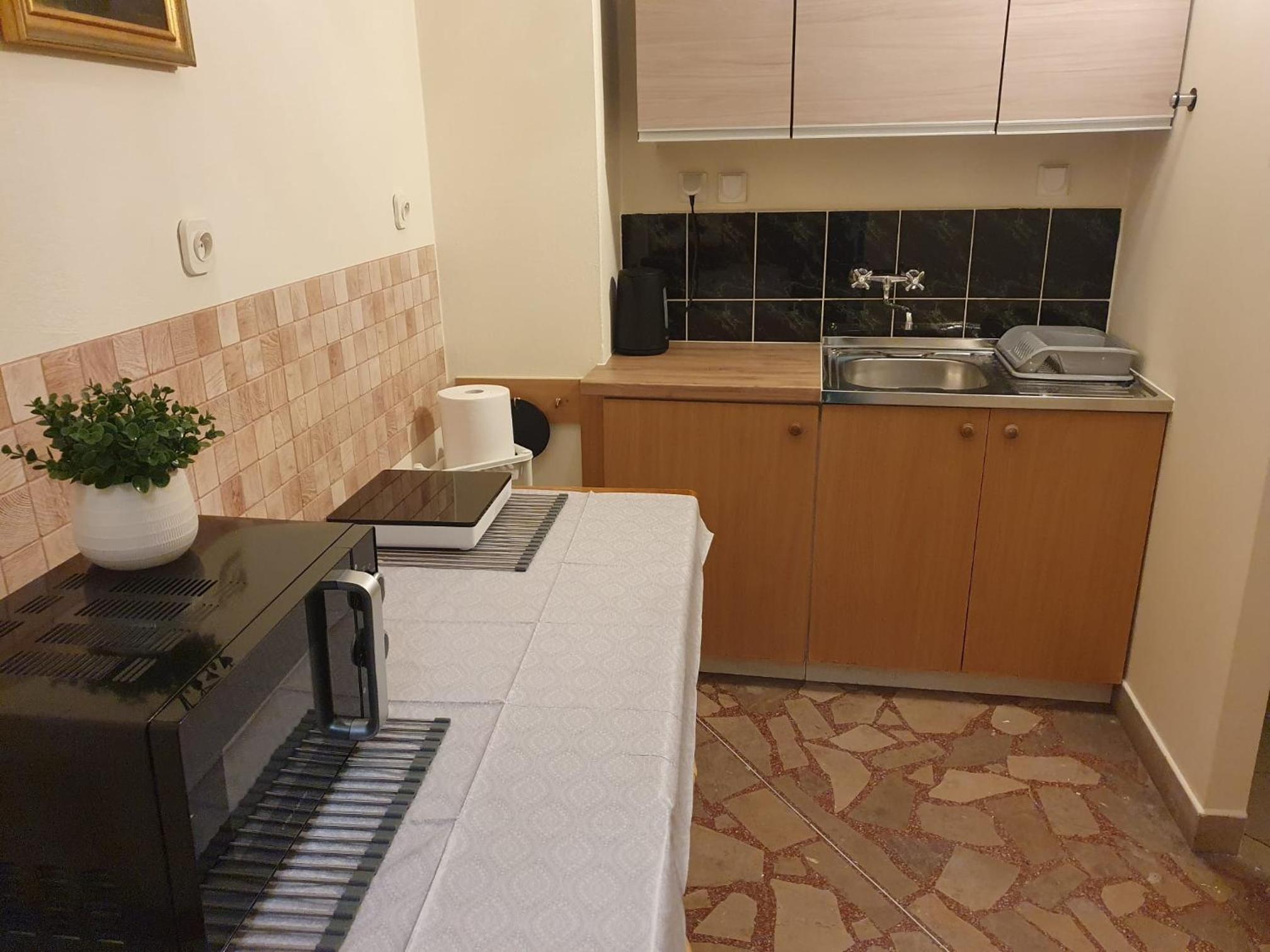 Suite - Photo 2