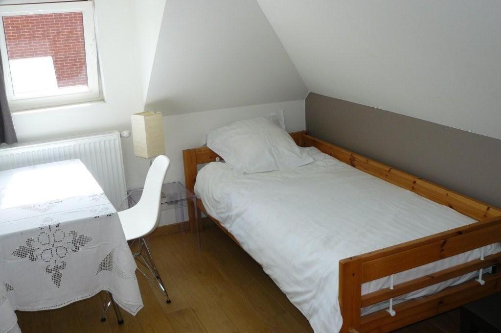 Four-Bedroom House photo 1