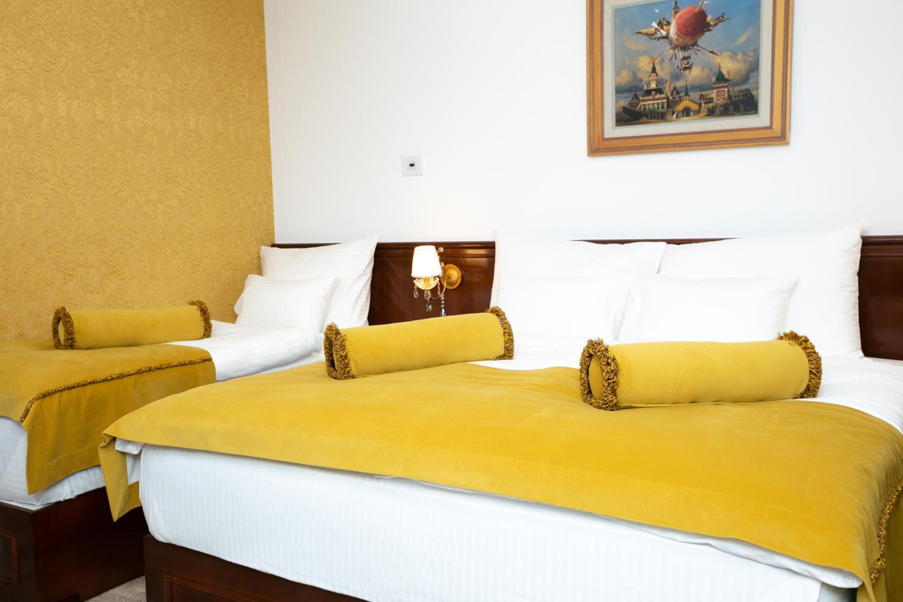 Classic Triple Room - Photo 3