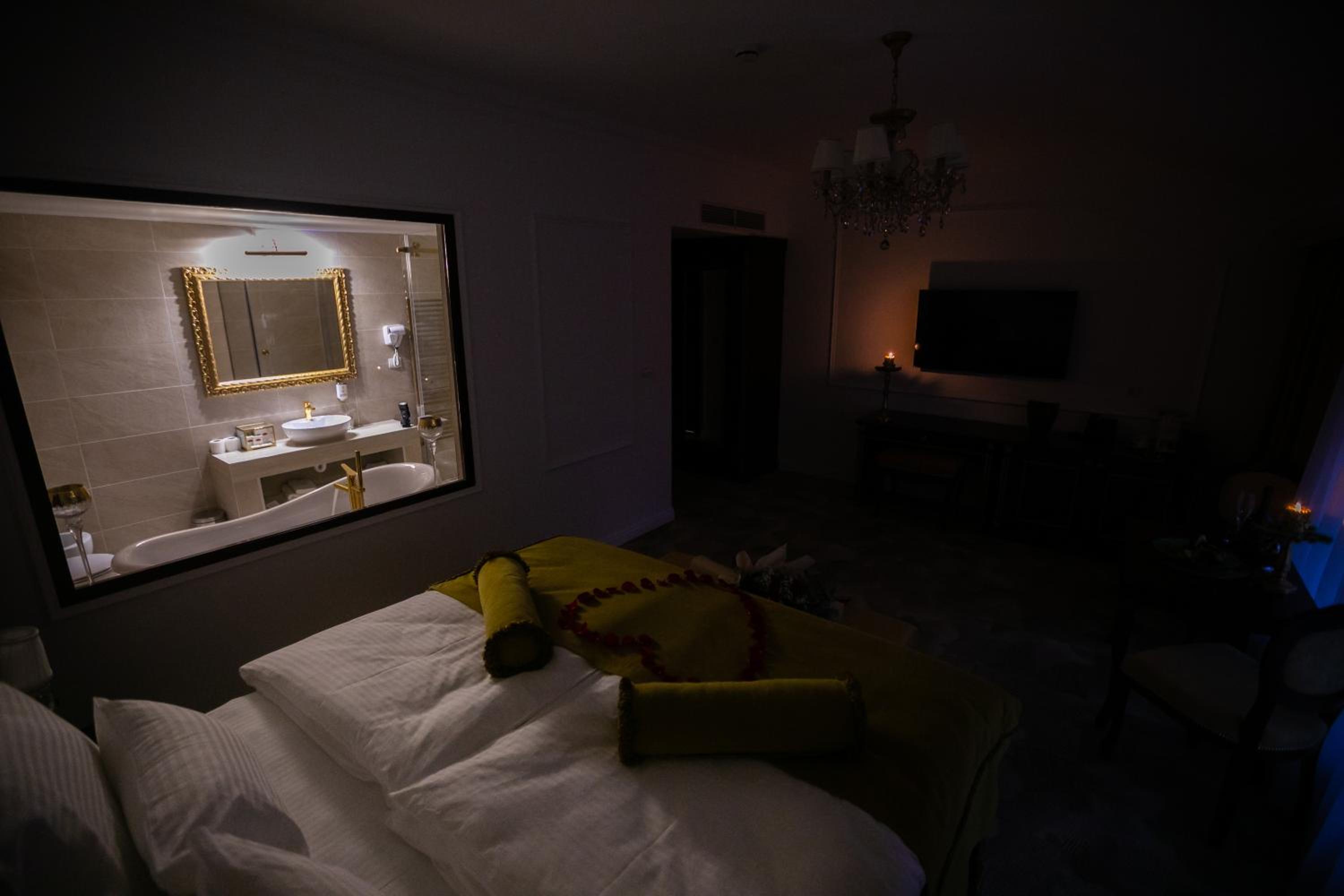 Deluxe Double Room - Photo 2