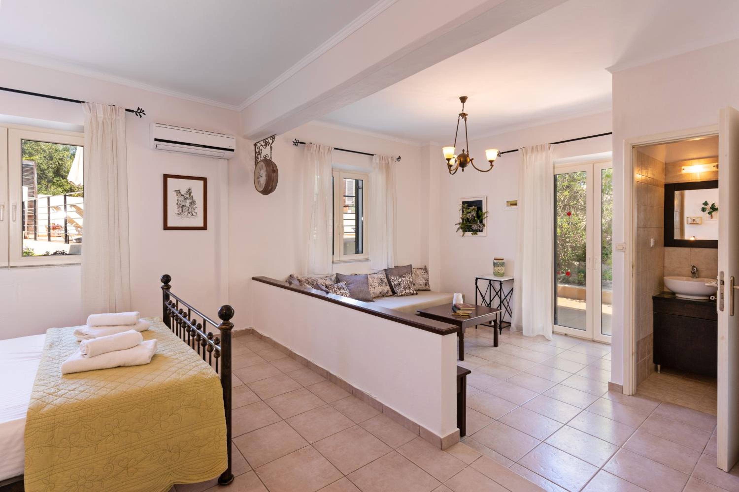 Villa with Private Pool photo 2