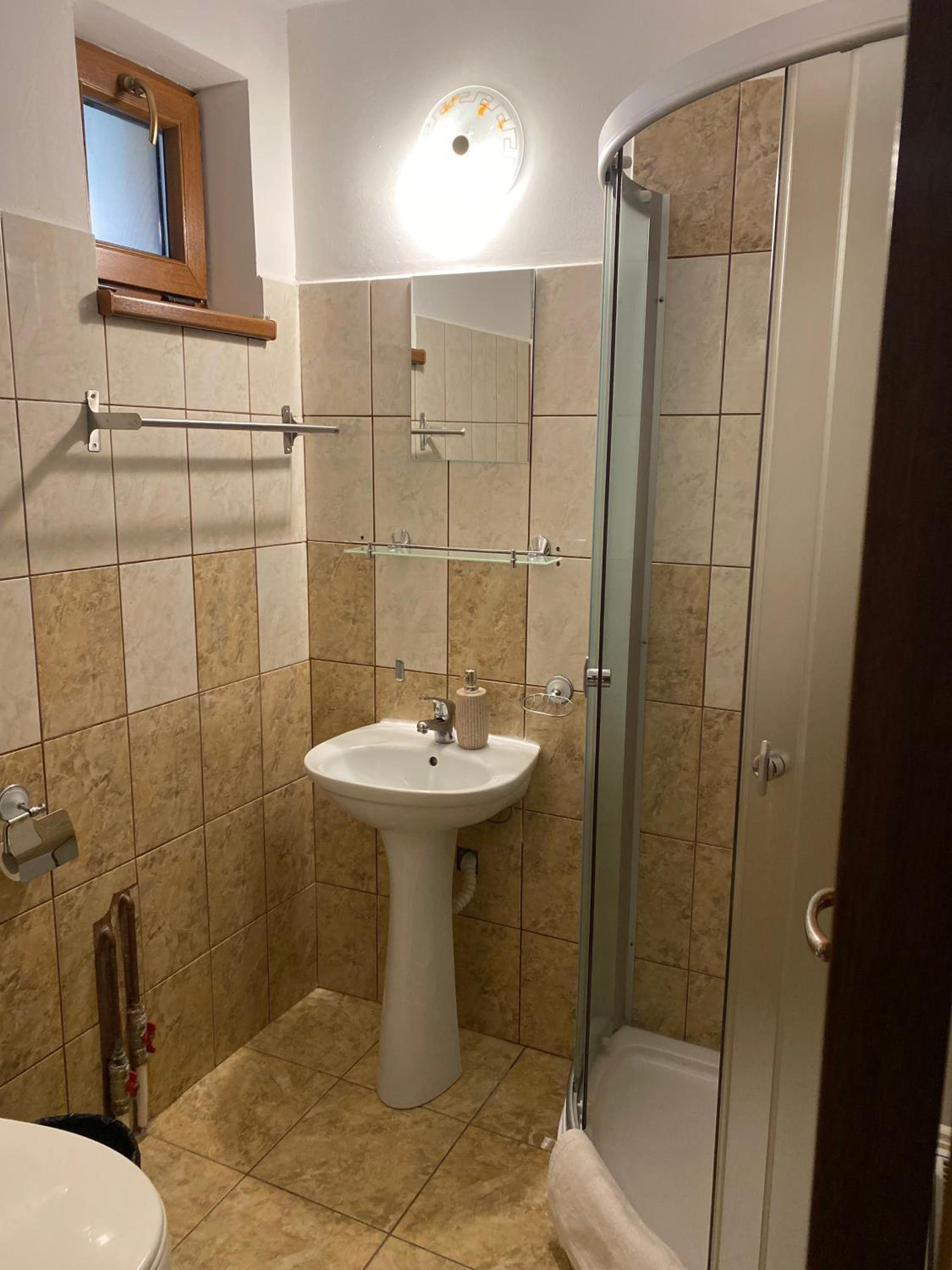 Standard Double or Twin Room - Photo 2