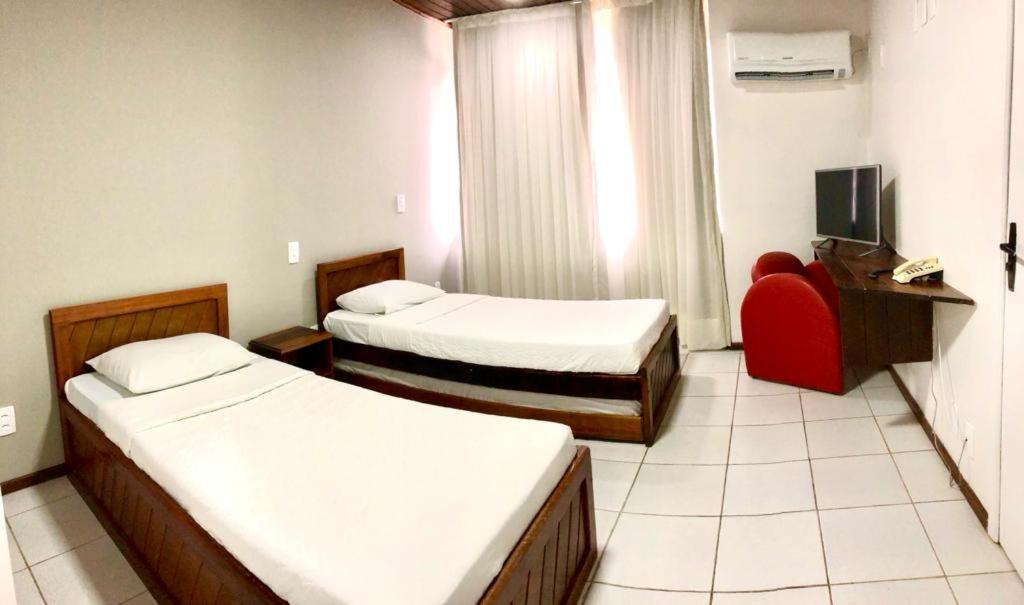 Deluxe Double or Twin Room photo 2