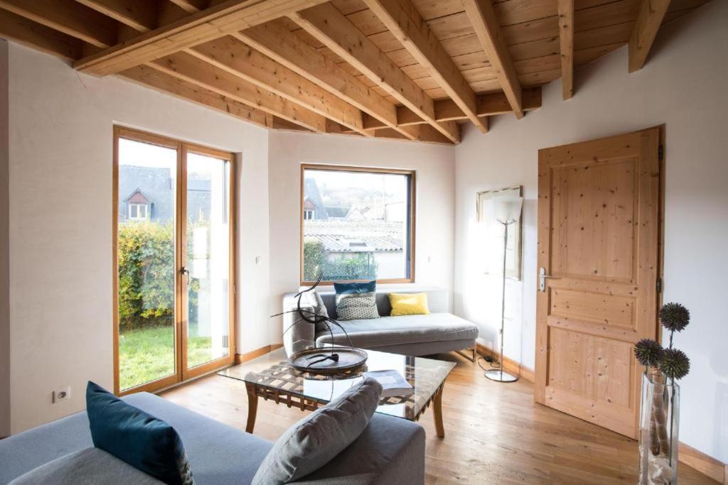 One-Bedroom House photo 2