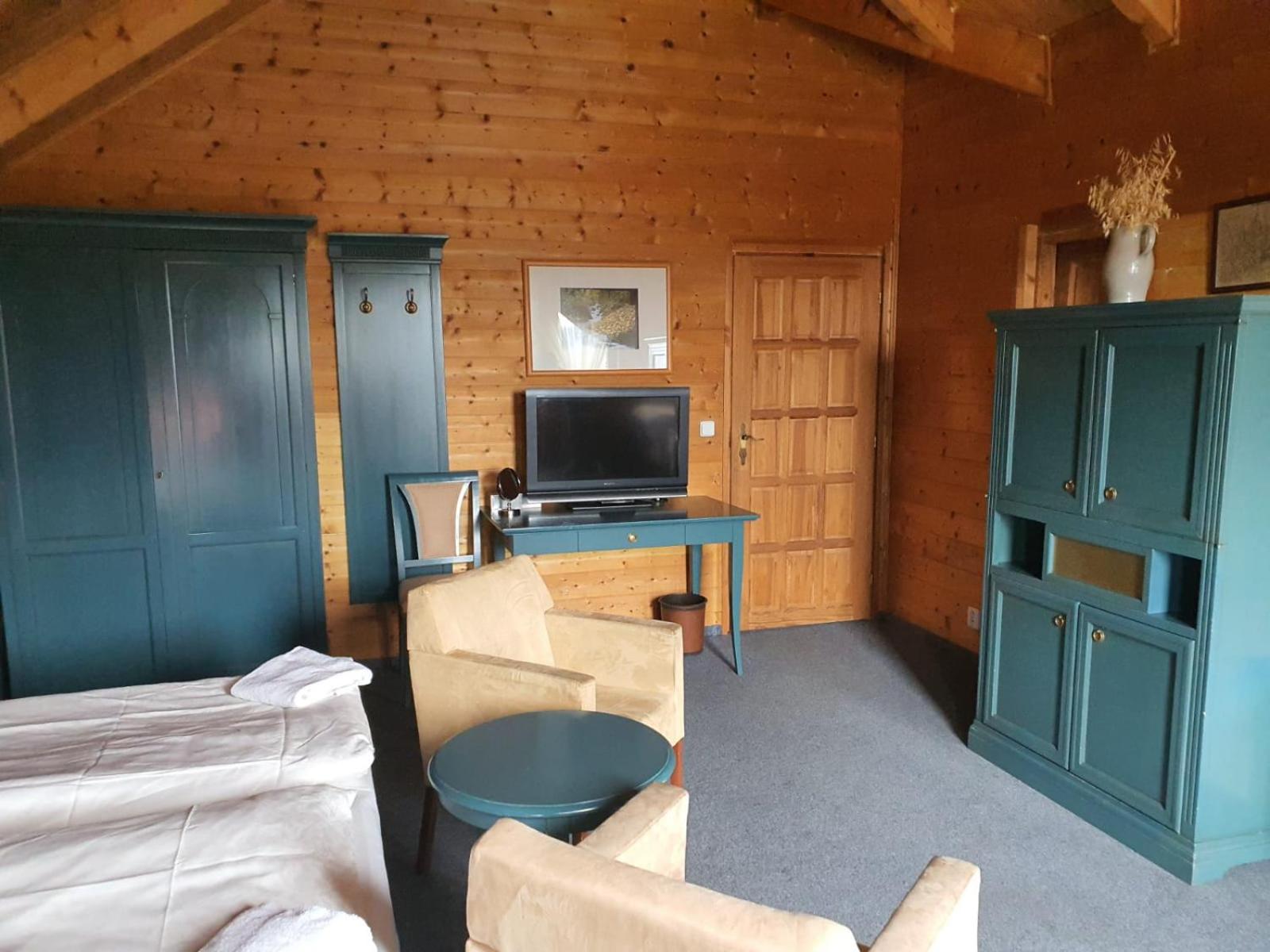 Family Room with Balcony - Photo 2