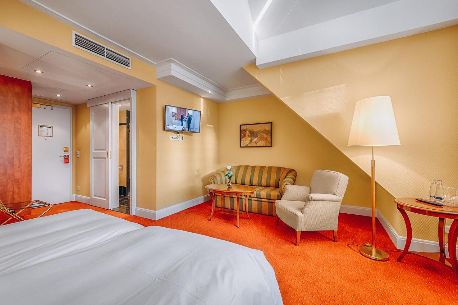 Deluxe Double Room - Photo 5