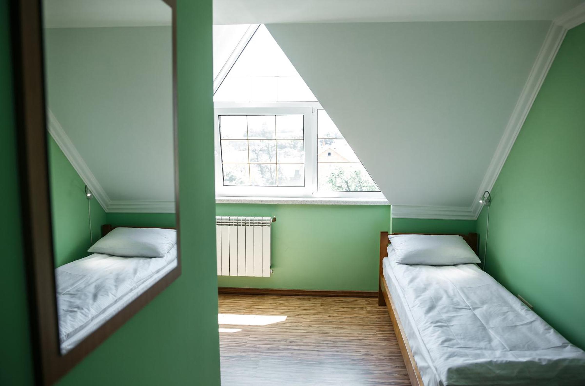 Single Bed in Mixed Dormitory Room photo 2