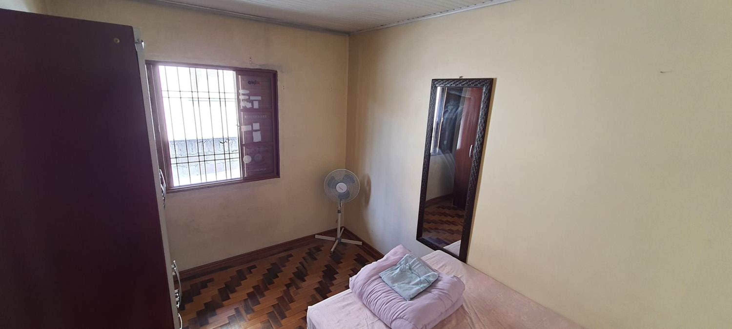 Double Room with Shared Bathroom photo 3