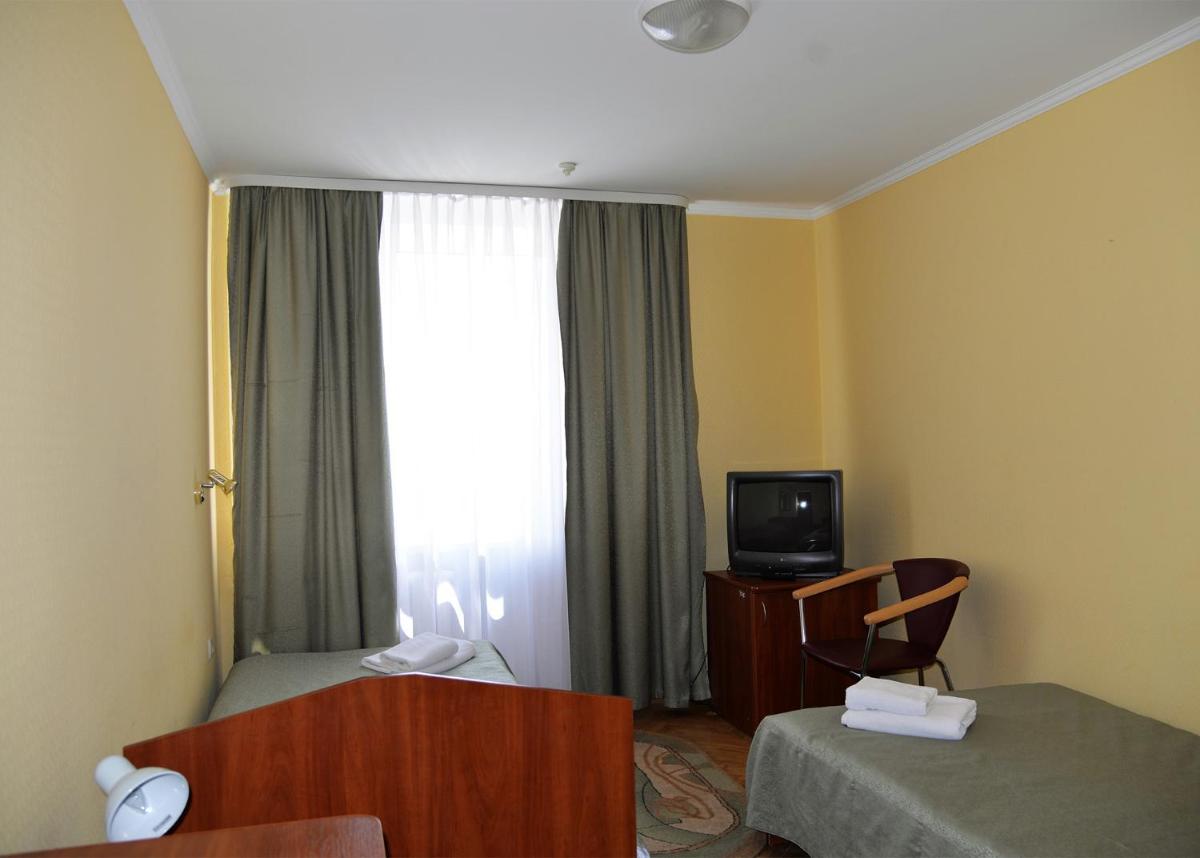 Economy Twin Room