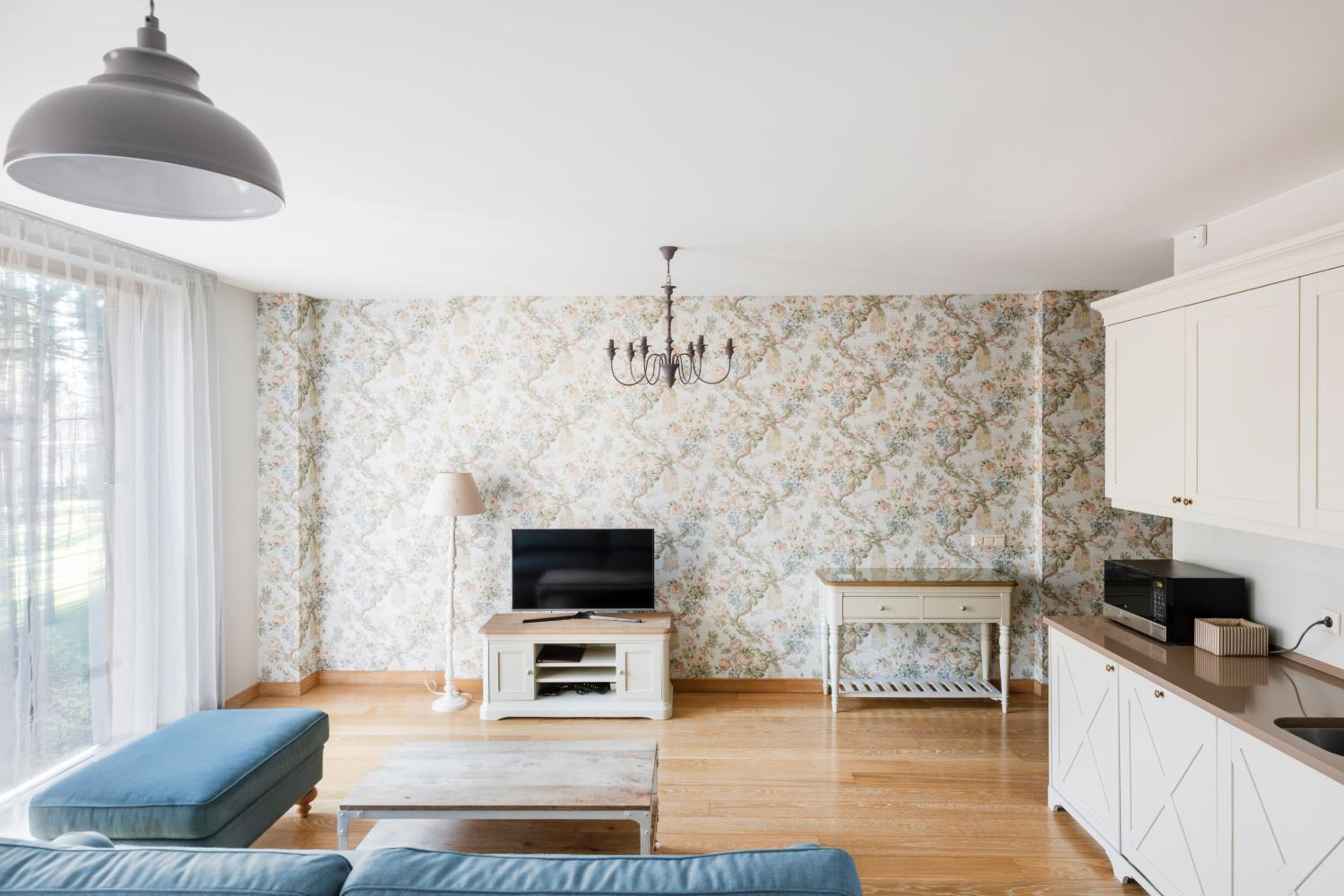 Two-Bedroom Apartment - Meadow photo 2
