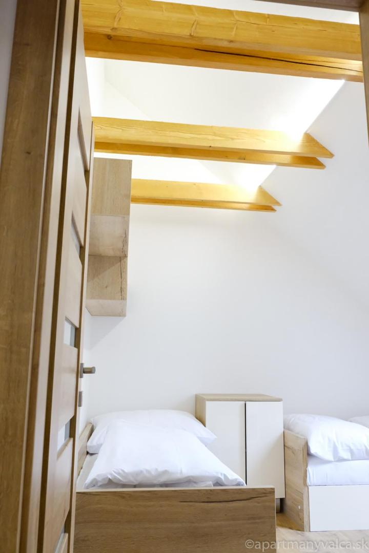 Two-Bedroom Deluxe Apartment with Balcony photo 3