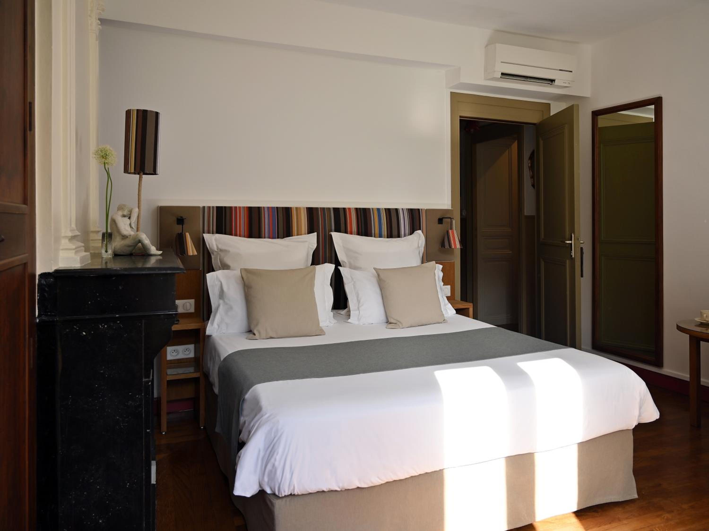 Queen Room - Photo 3