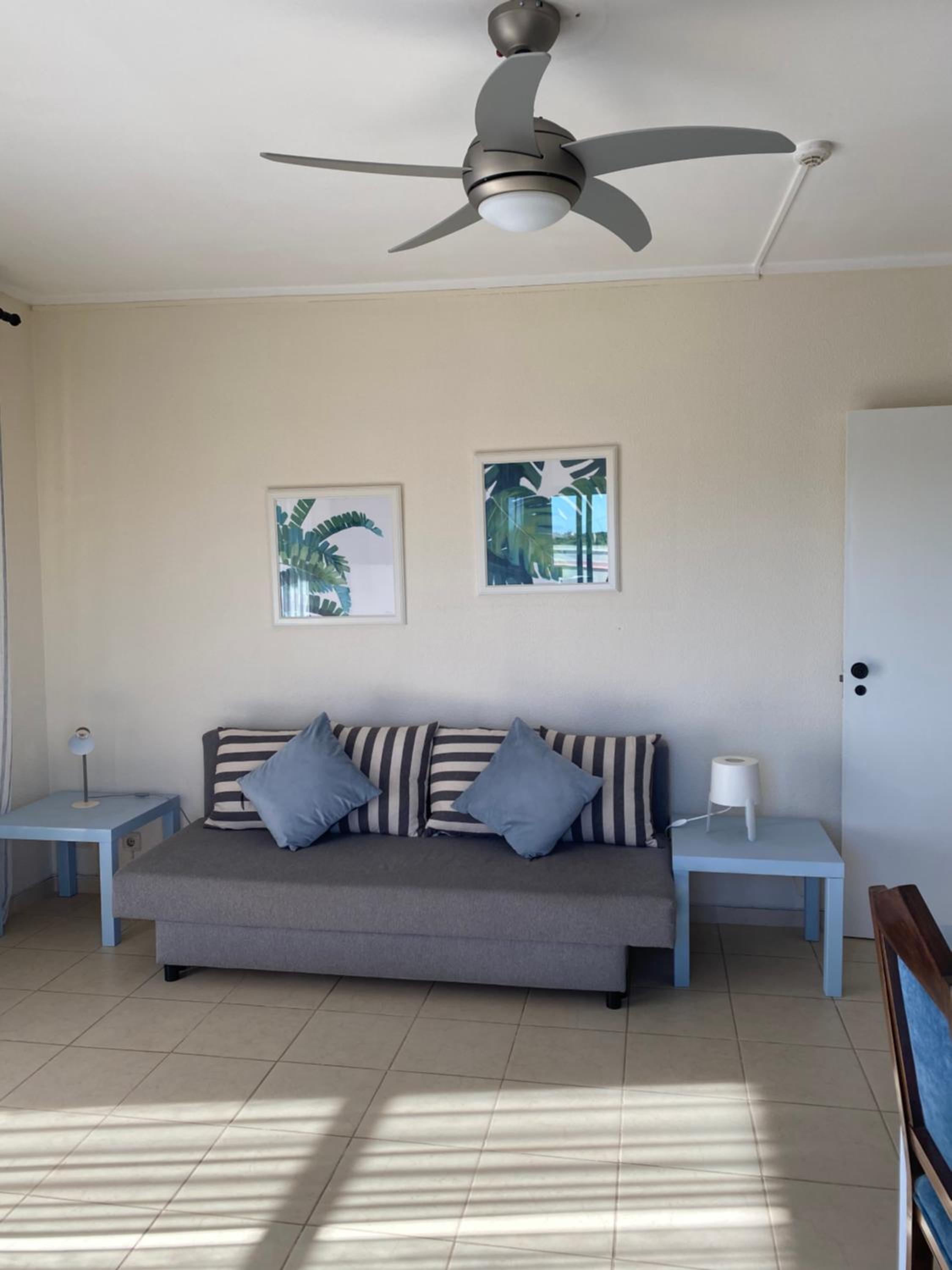 One-Bedroom Apartment - Photo 23