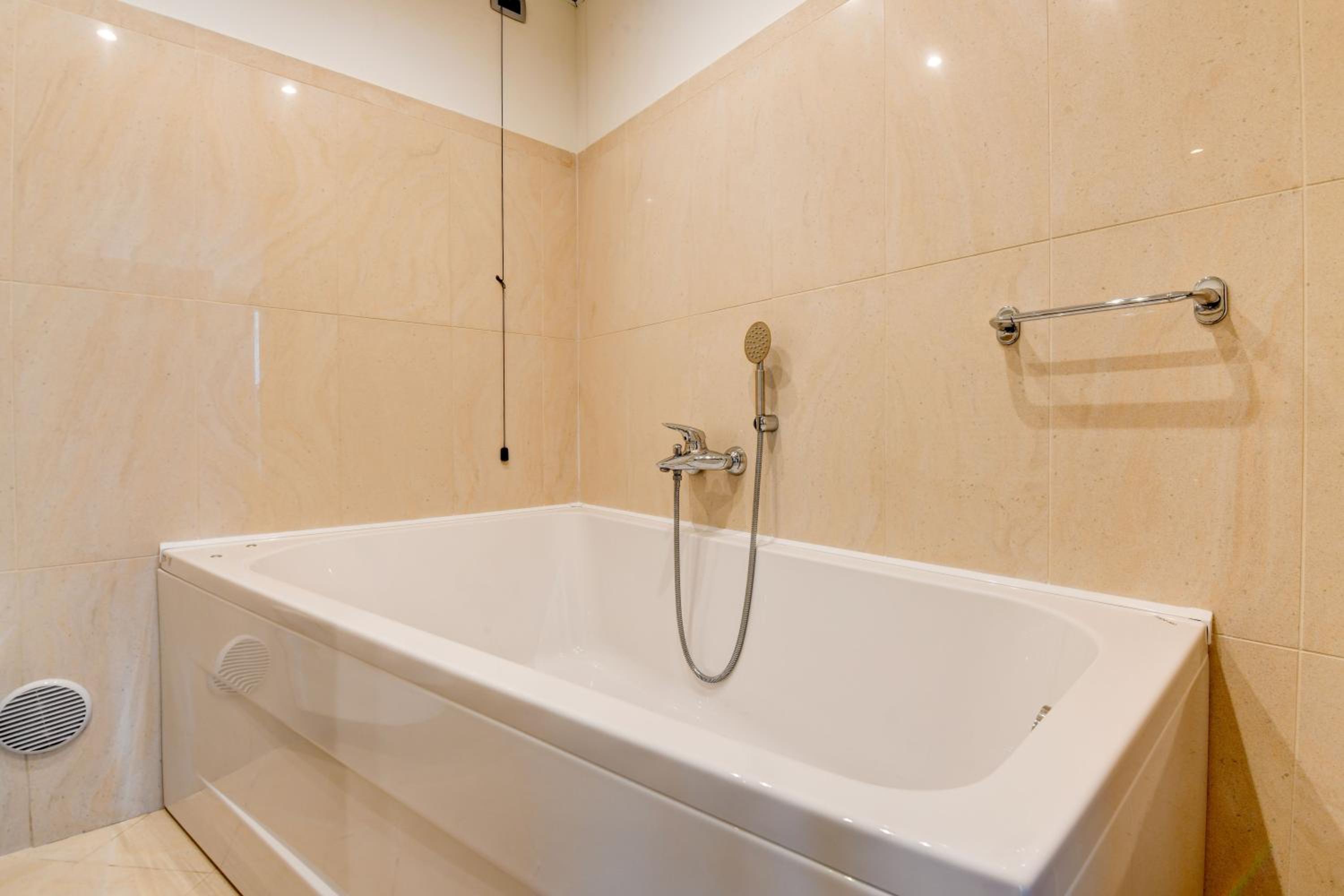 Junior Suite with Balcony and Sauna - Photo 3