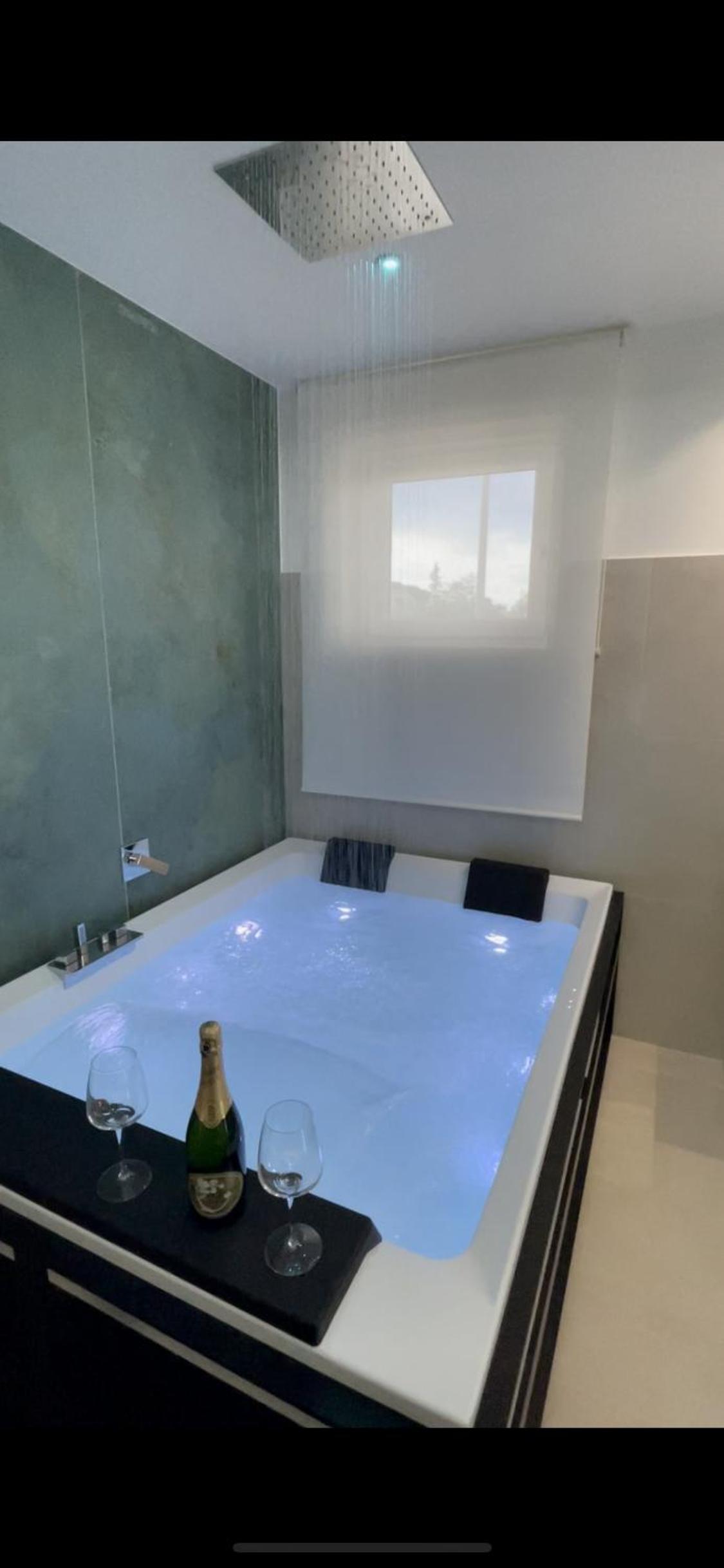 Junior Suite with Garden View - Photo 6