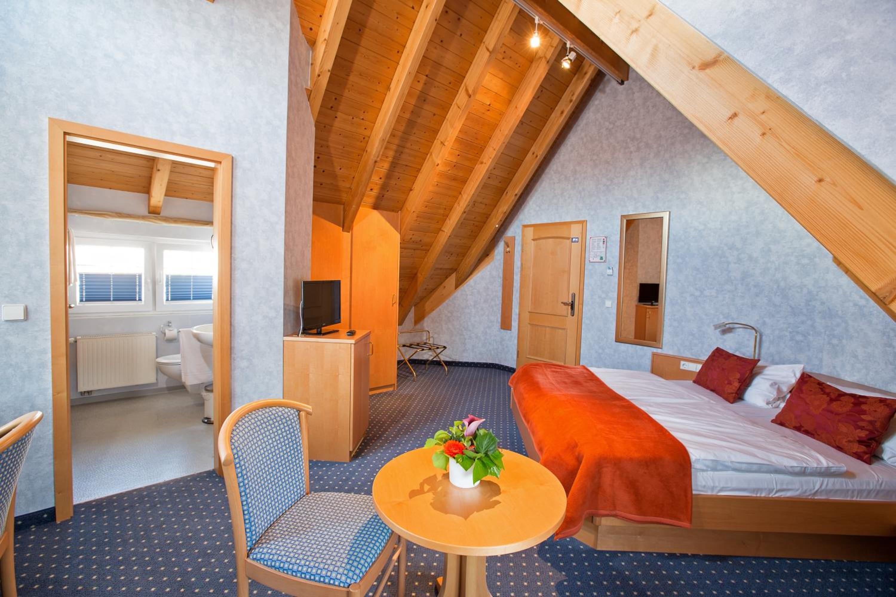 Double Room - Photo 1