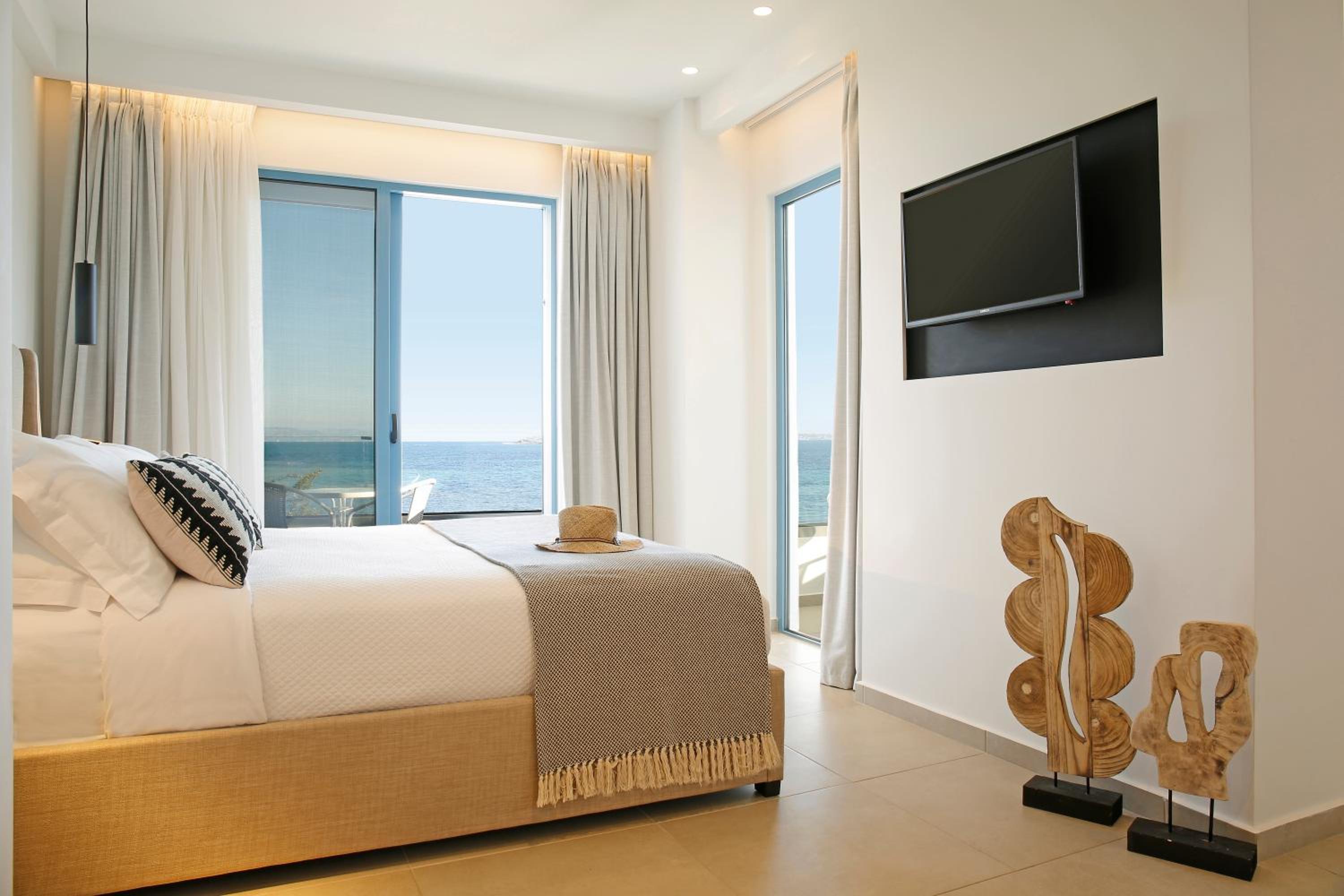 Suite with Sea View