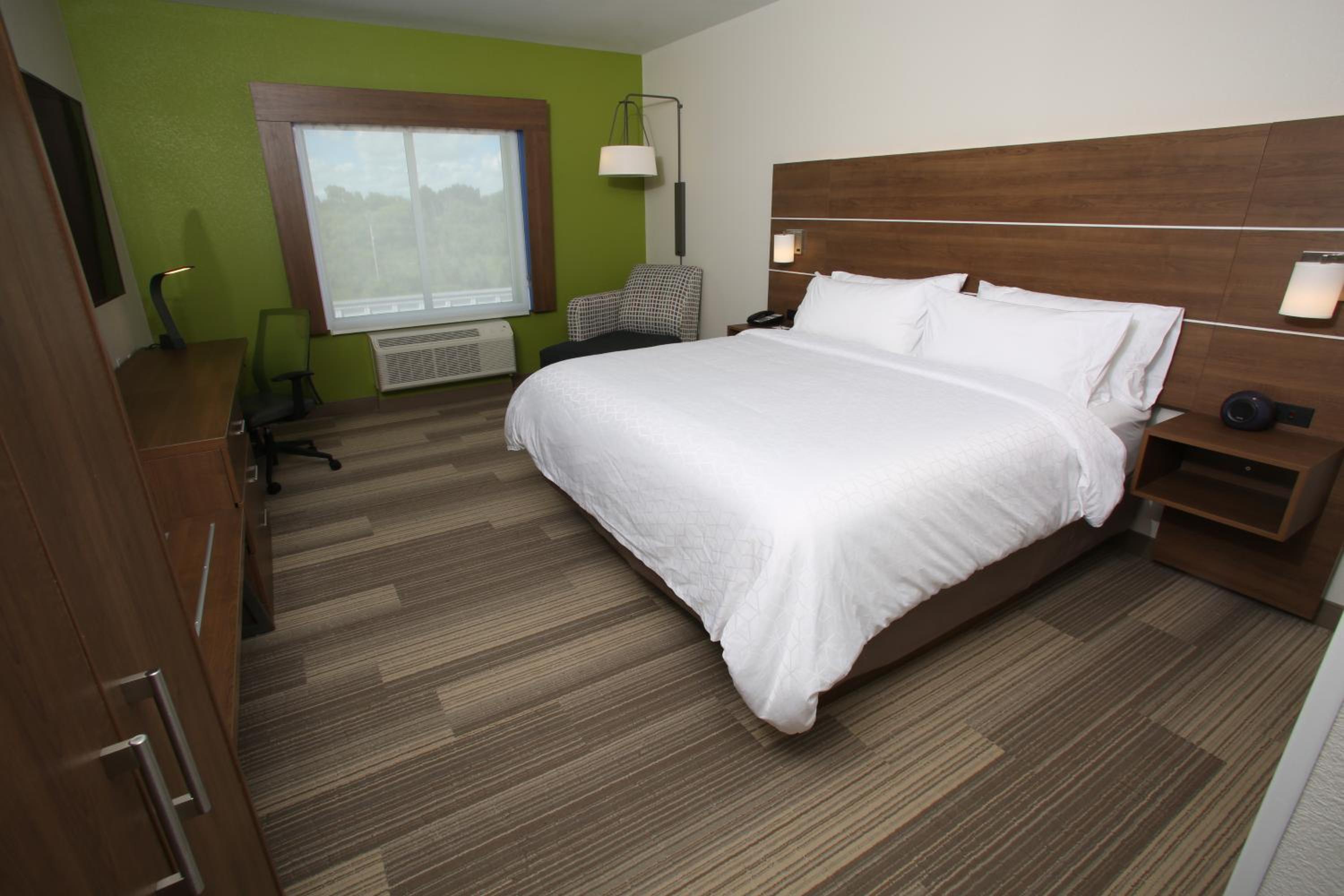 Standard Room - Photo 1