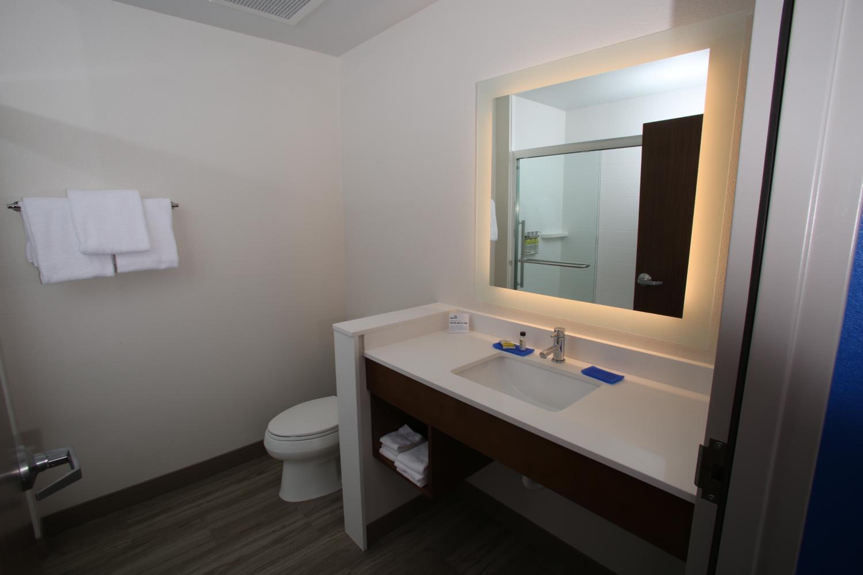 Standard Room - Photo 5
