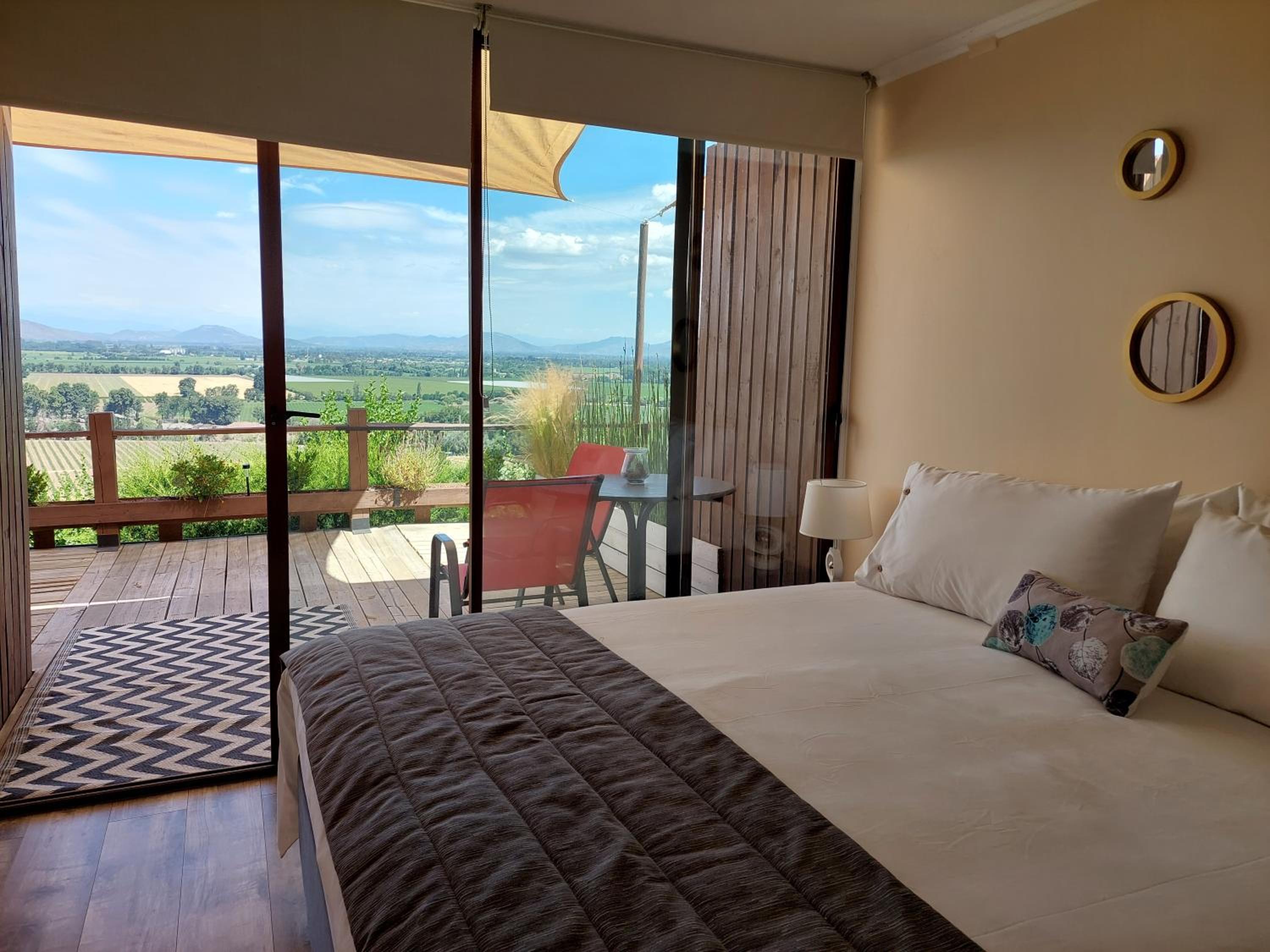 Deluxe Double Room With Balcony photo 2