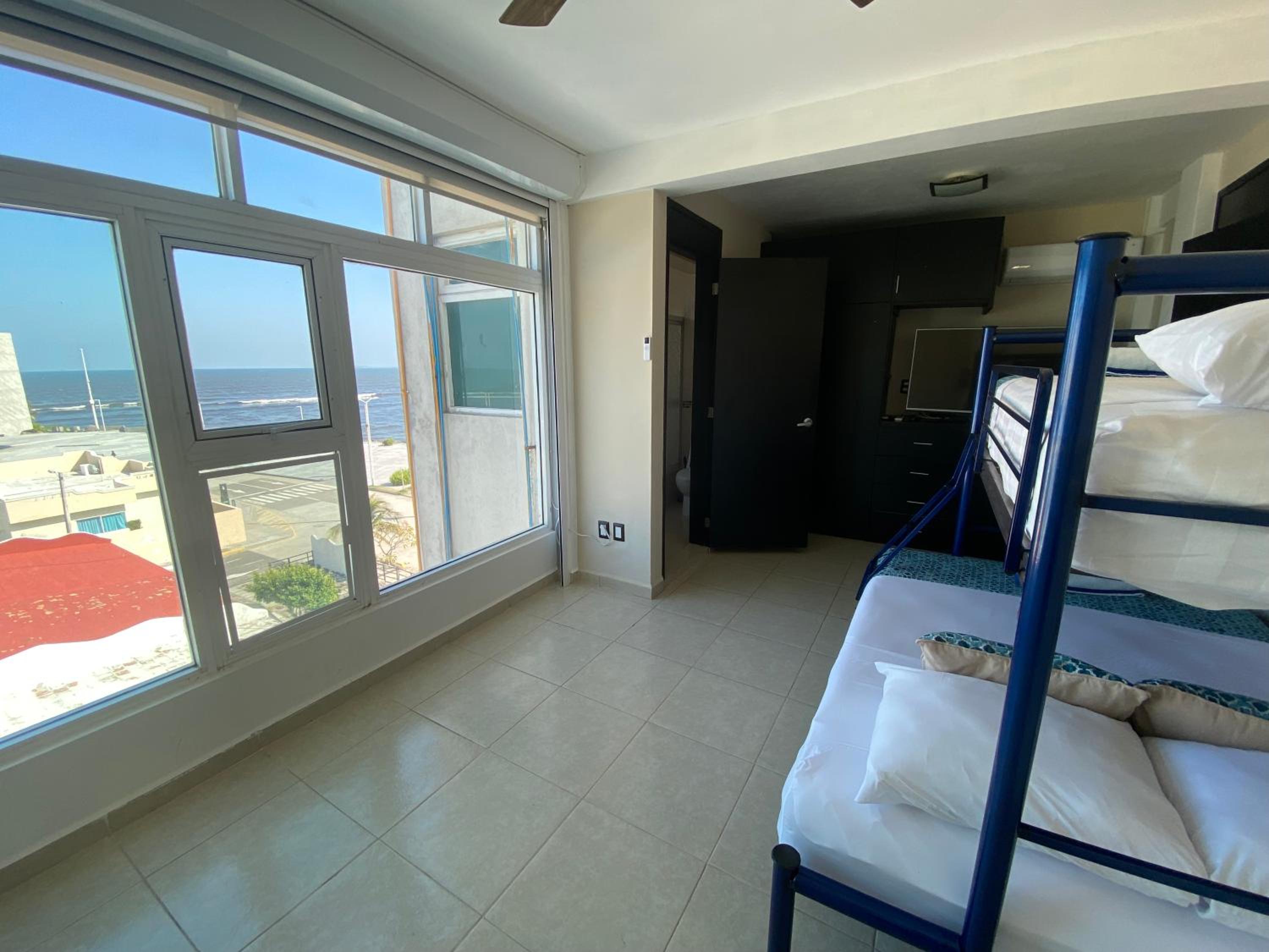 Apartment with Sea View - Photo 58