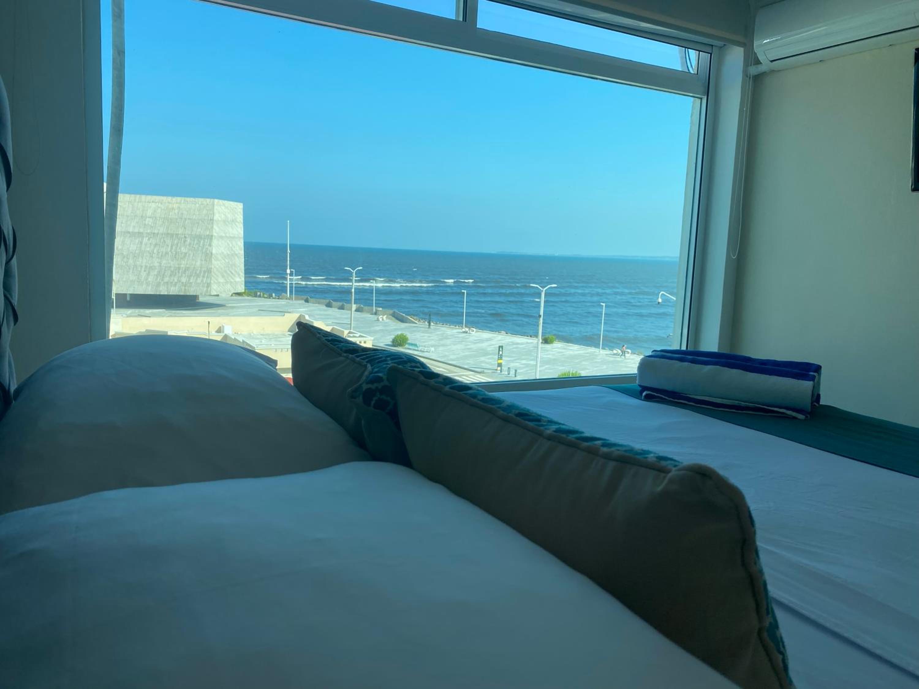 Apartment with Sea View - Photo 27