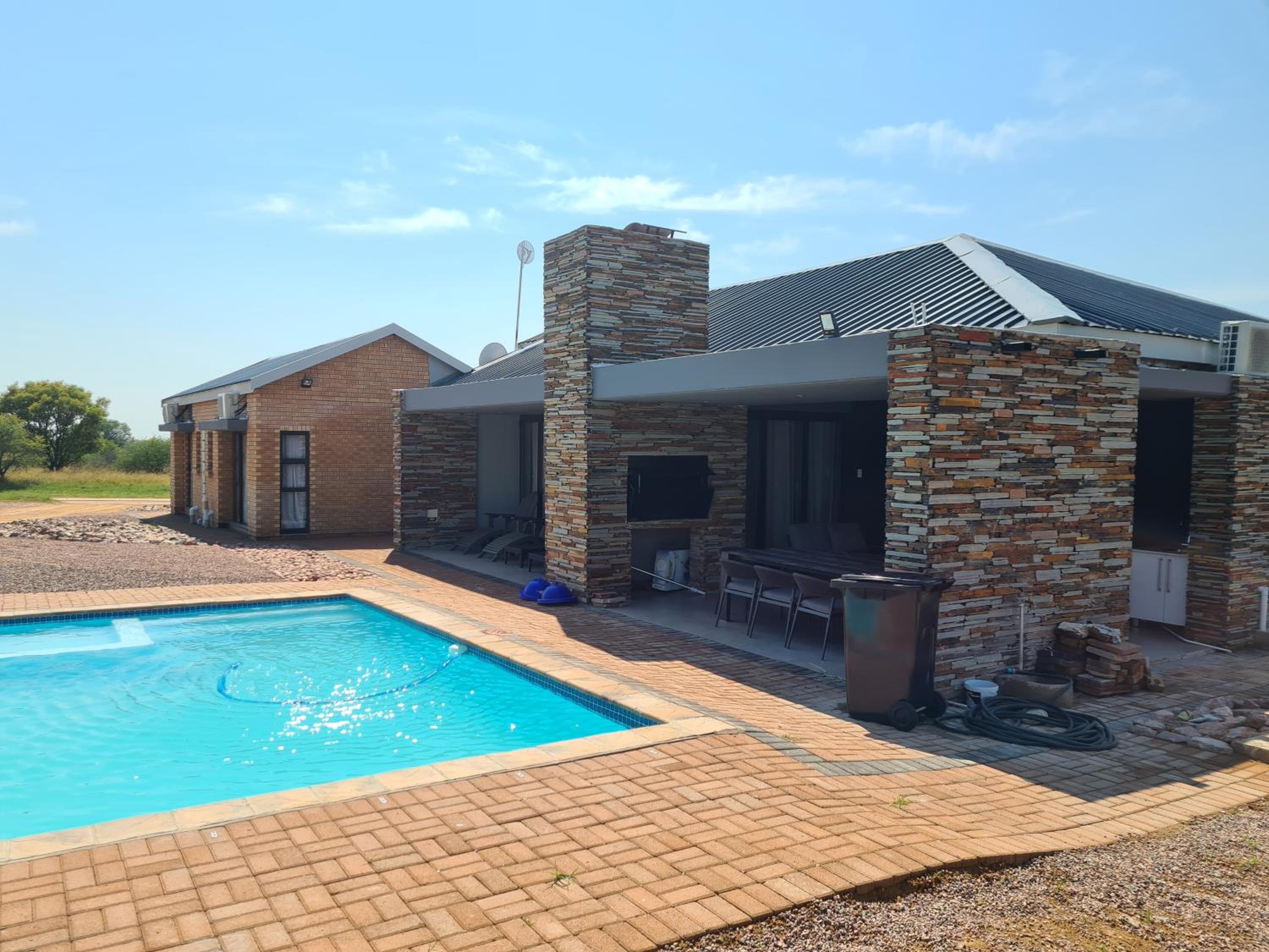 Villa - Photo 15
