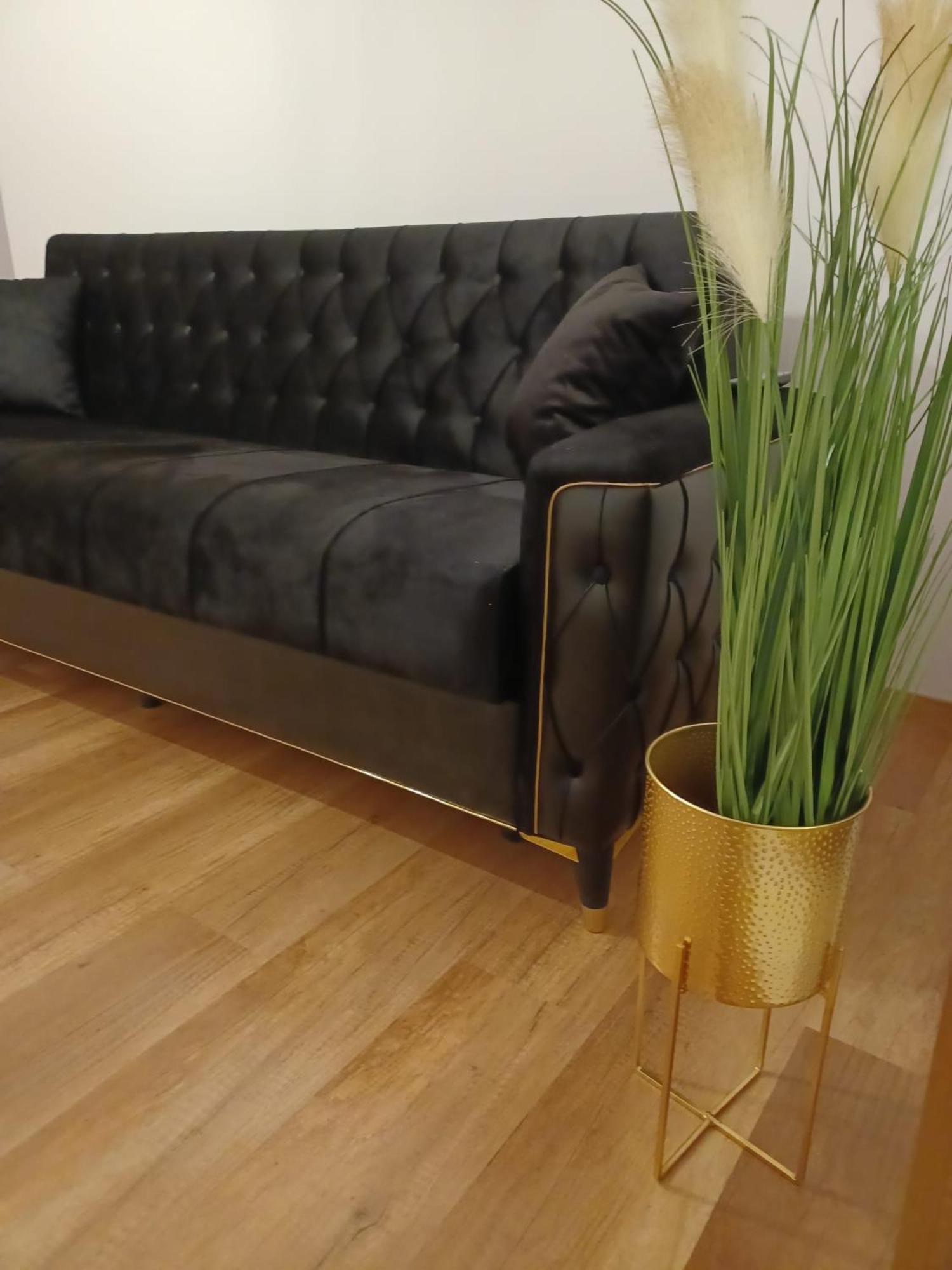 Penthouse Apartment - Photo 9