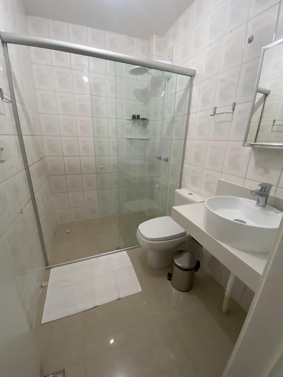 Queen Room - Photo 7