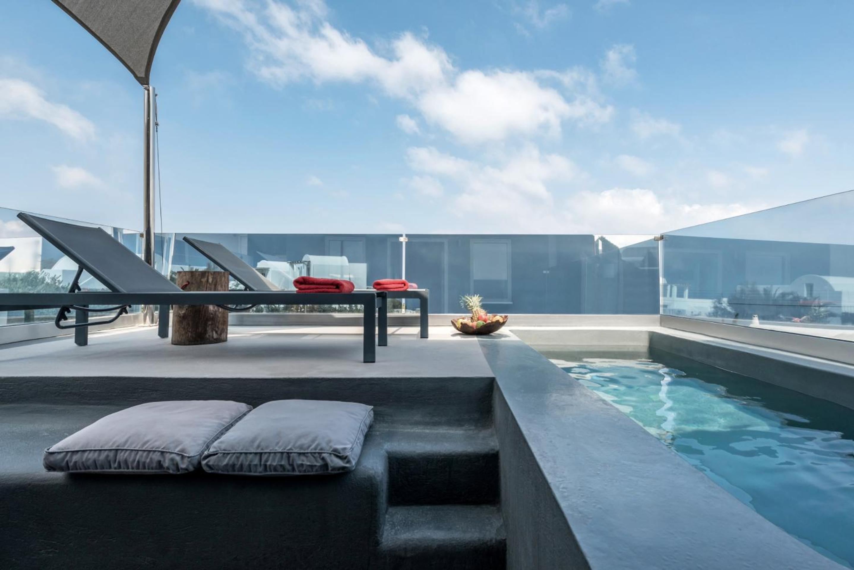  Junior Suite with Outdoor Plunge Pool and Sea View - Photo 7