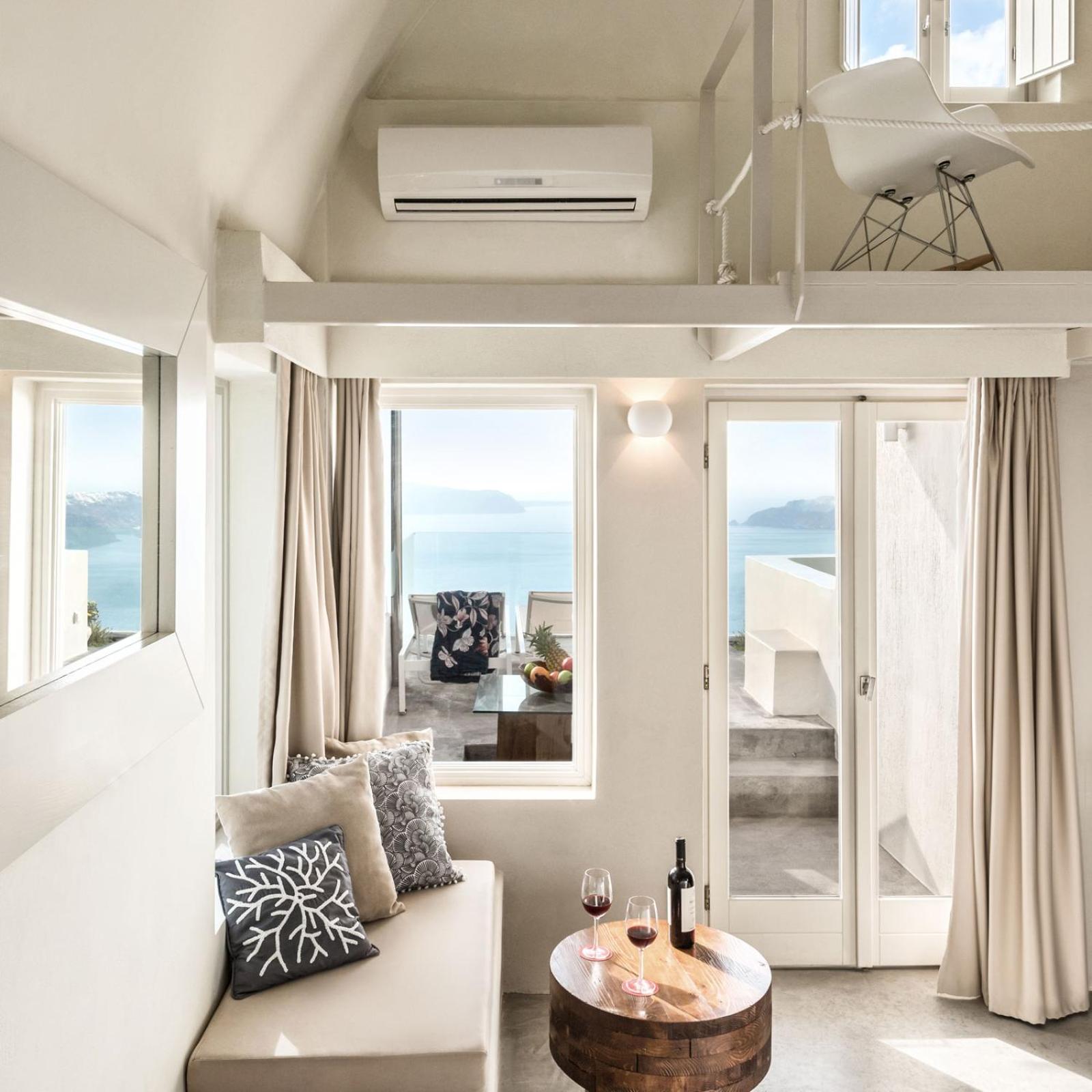 Executive Suite with Indoor or Outdoor Hot Tub and Caldera View - Photo 19