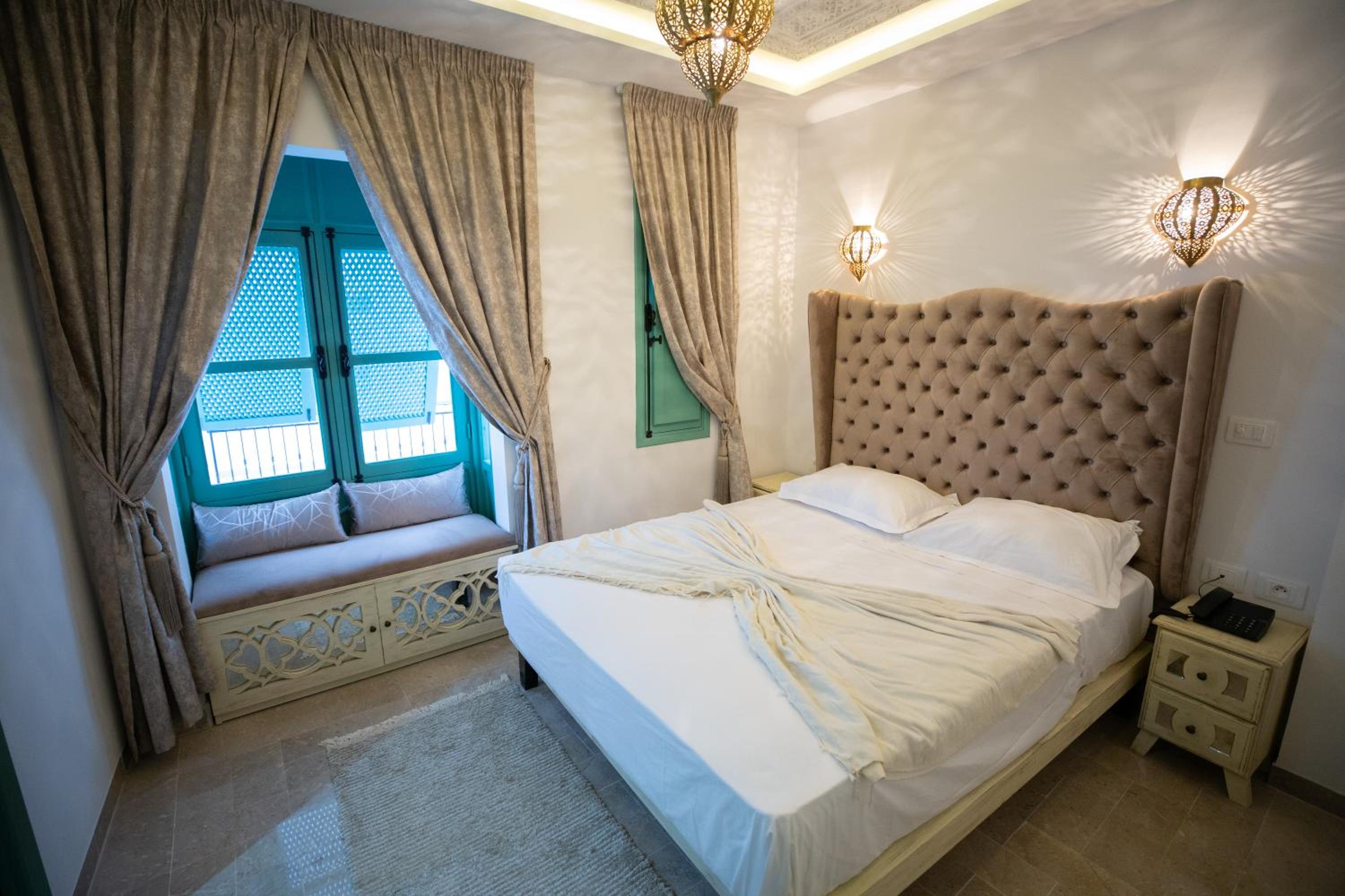 Deluxe Double Room with Shower