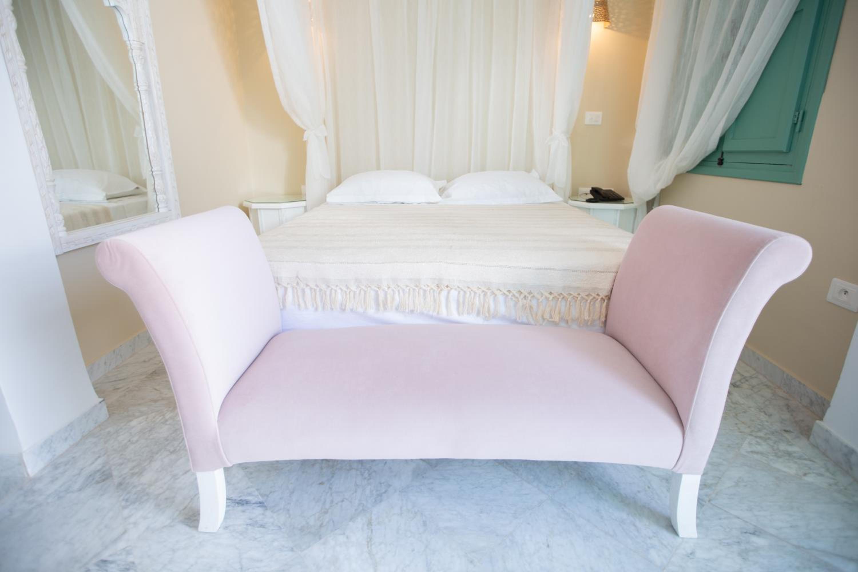Deluxe Double Room with Shower