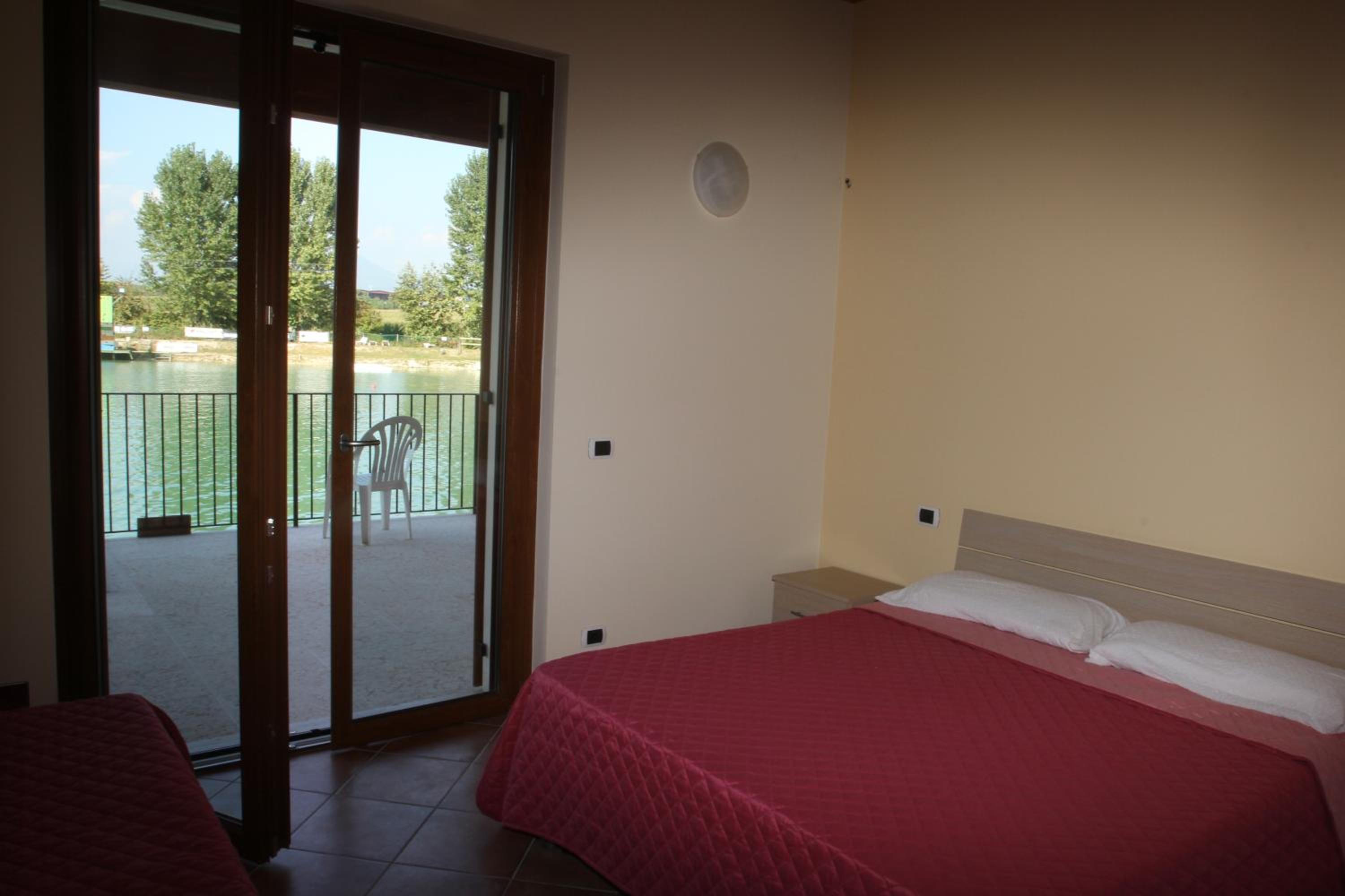 Apartment with Lake View photo 2
