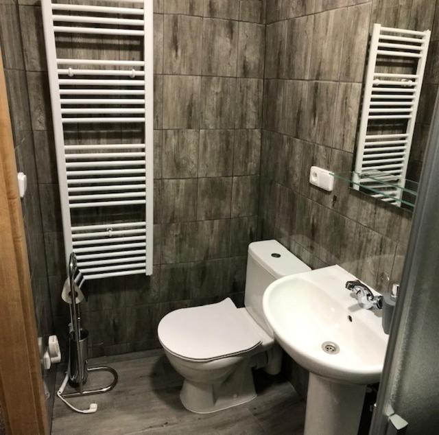 Triple Room with Bathroom photo 3