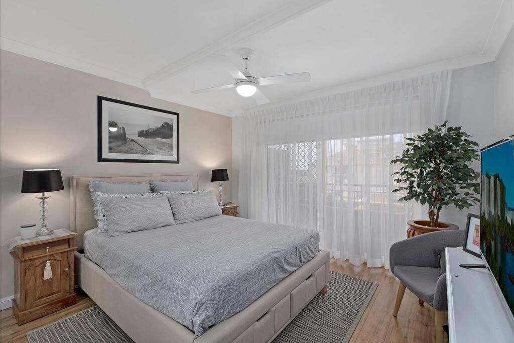Two-Bedroom Apartment photo 3