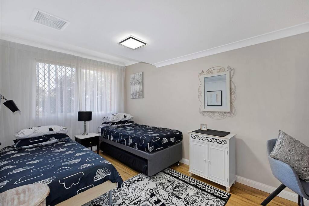 Two-Bedroom Apartment photo 2