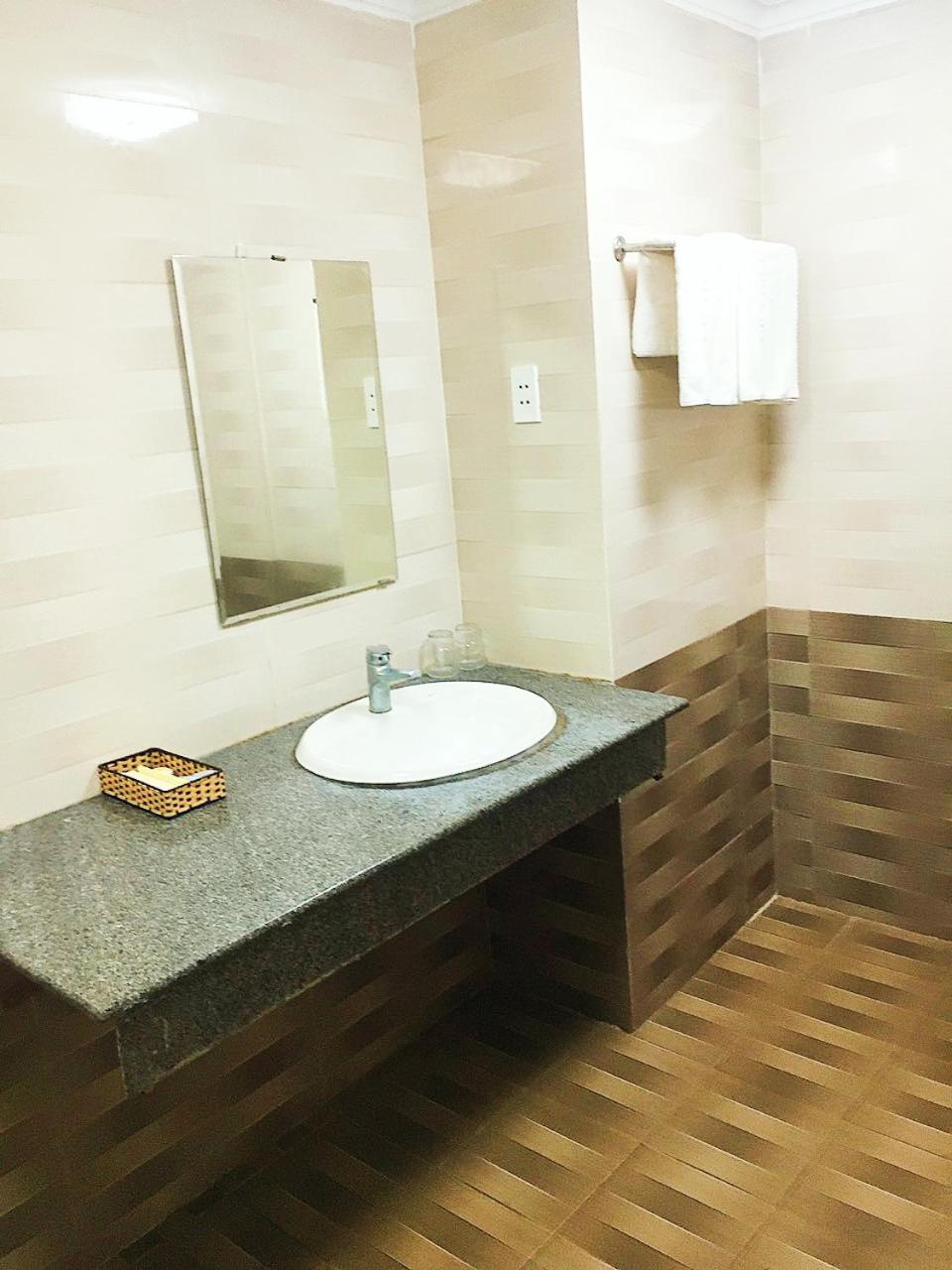 Standard Triple Room - Photo 7