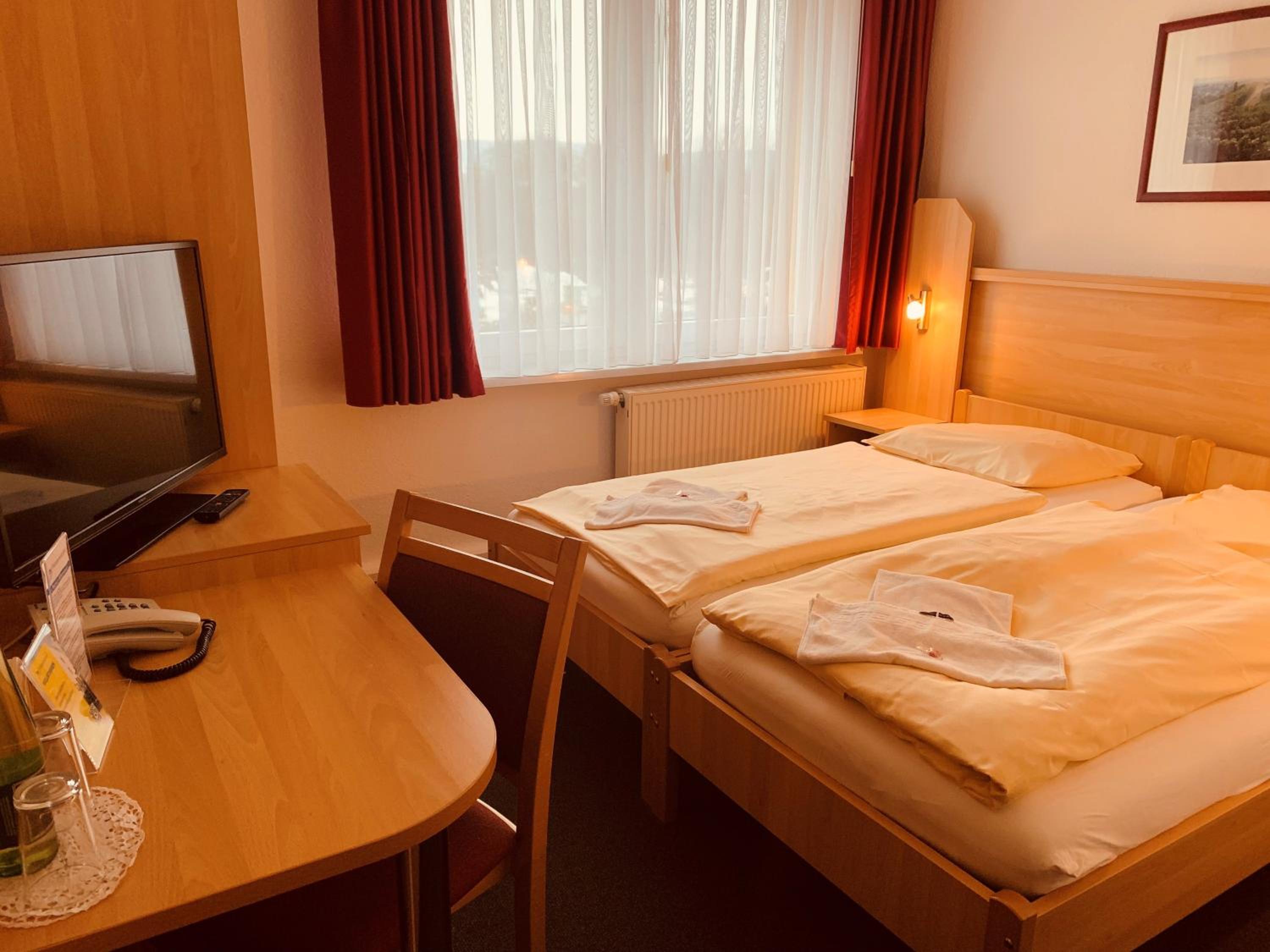 Double Room with Public Transport Ticket