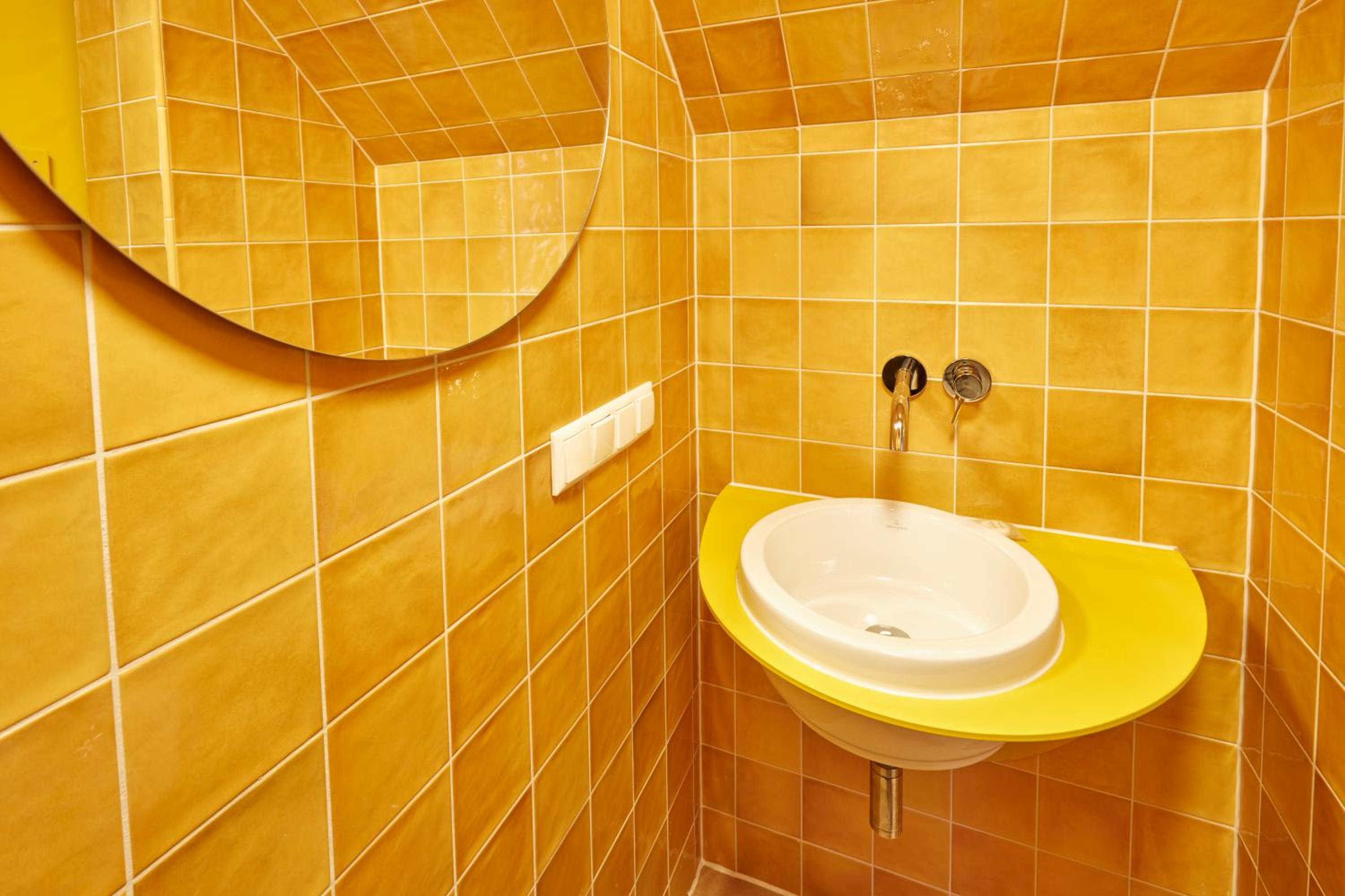 Invisible Room - Photo 7