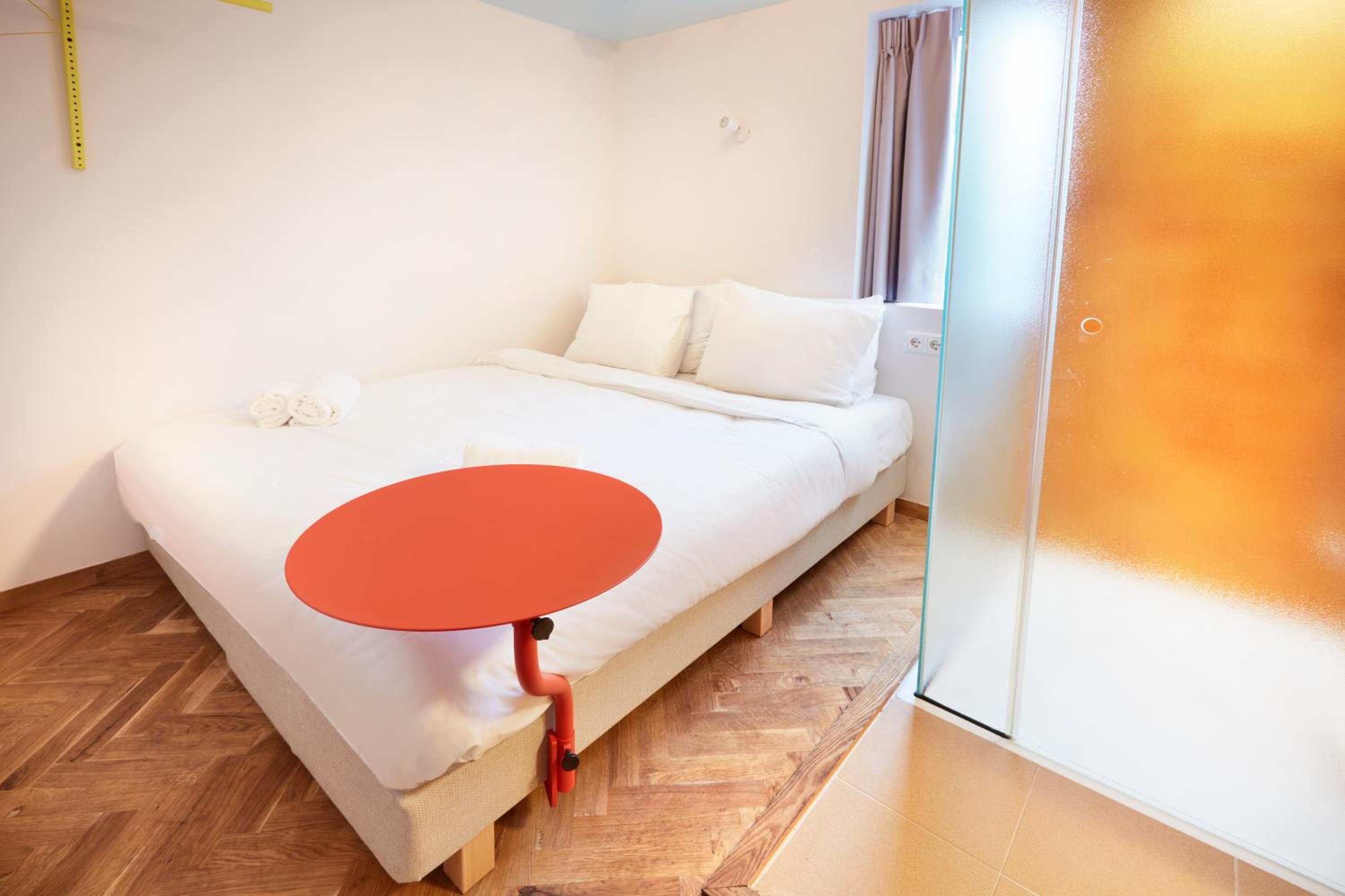 Invisible Room - Photo 9