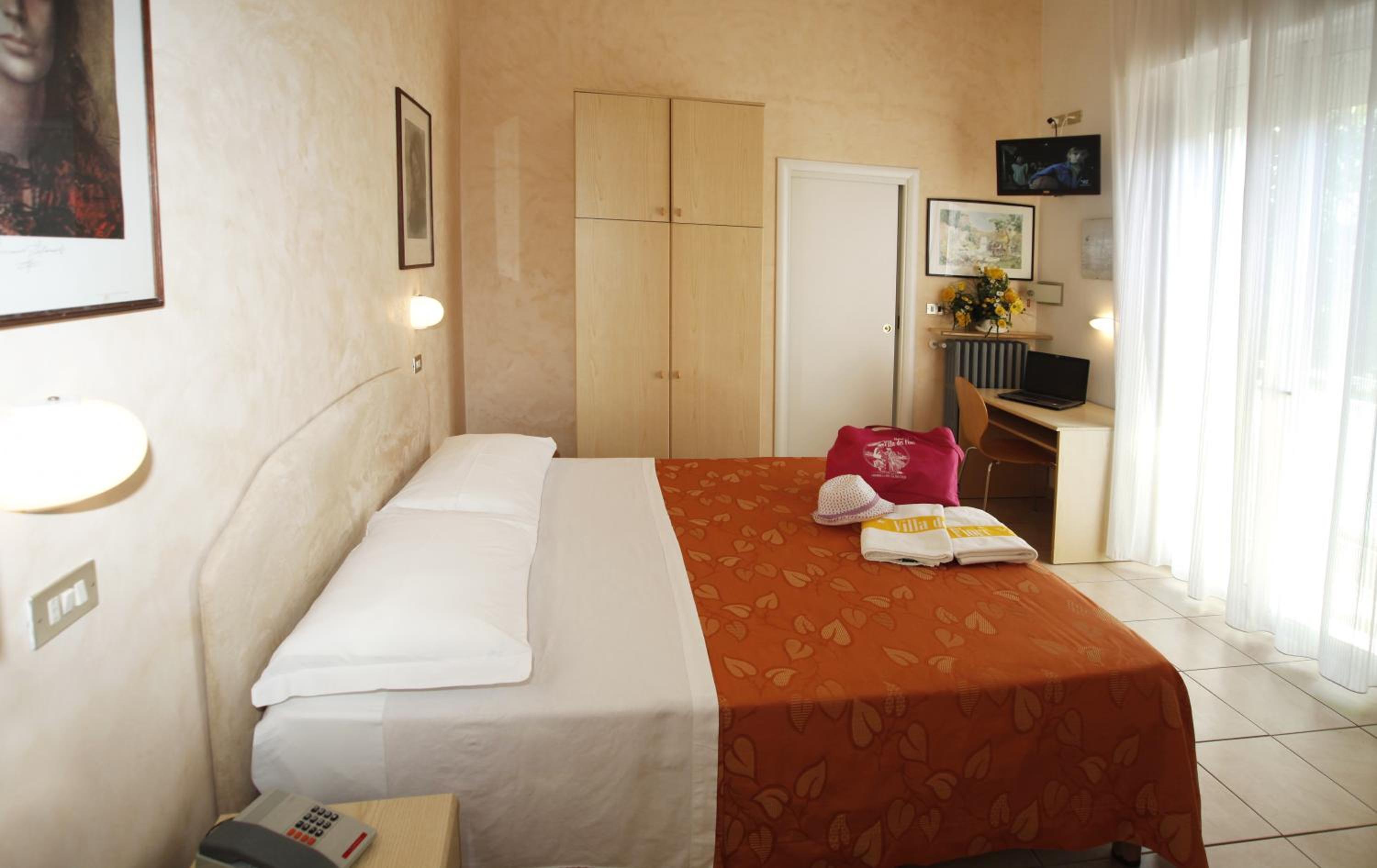 Double Room with Balcony and Sea View