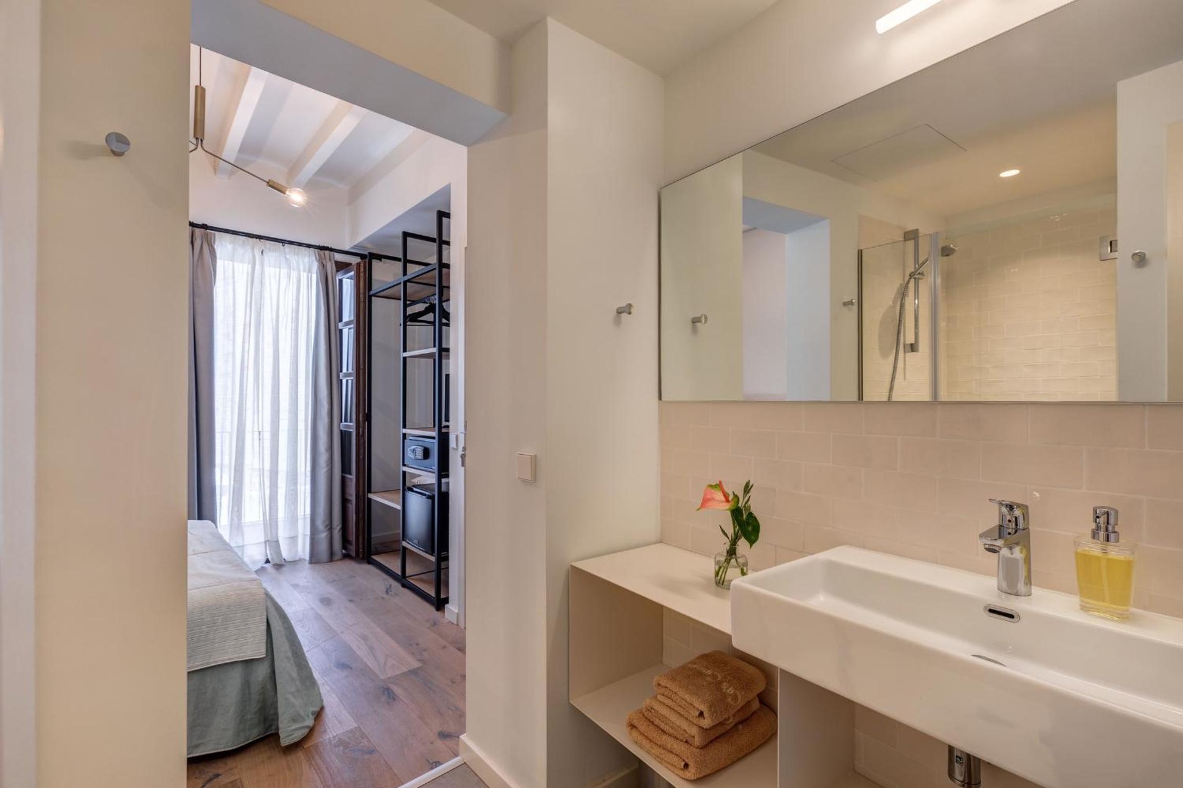 Double Room with Balcony photo 3