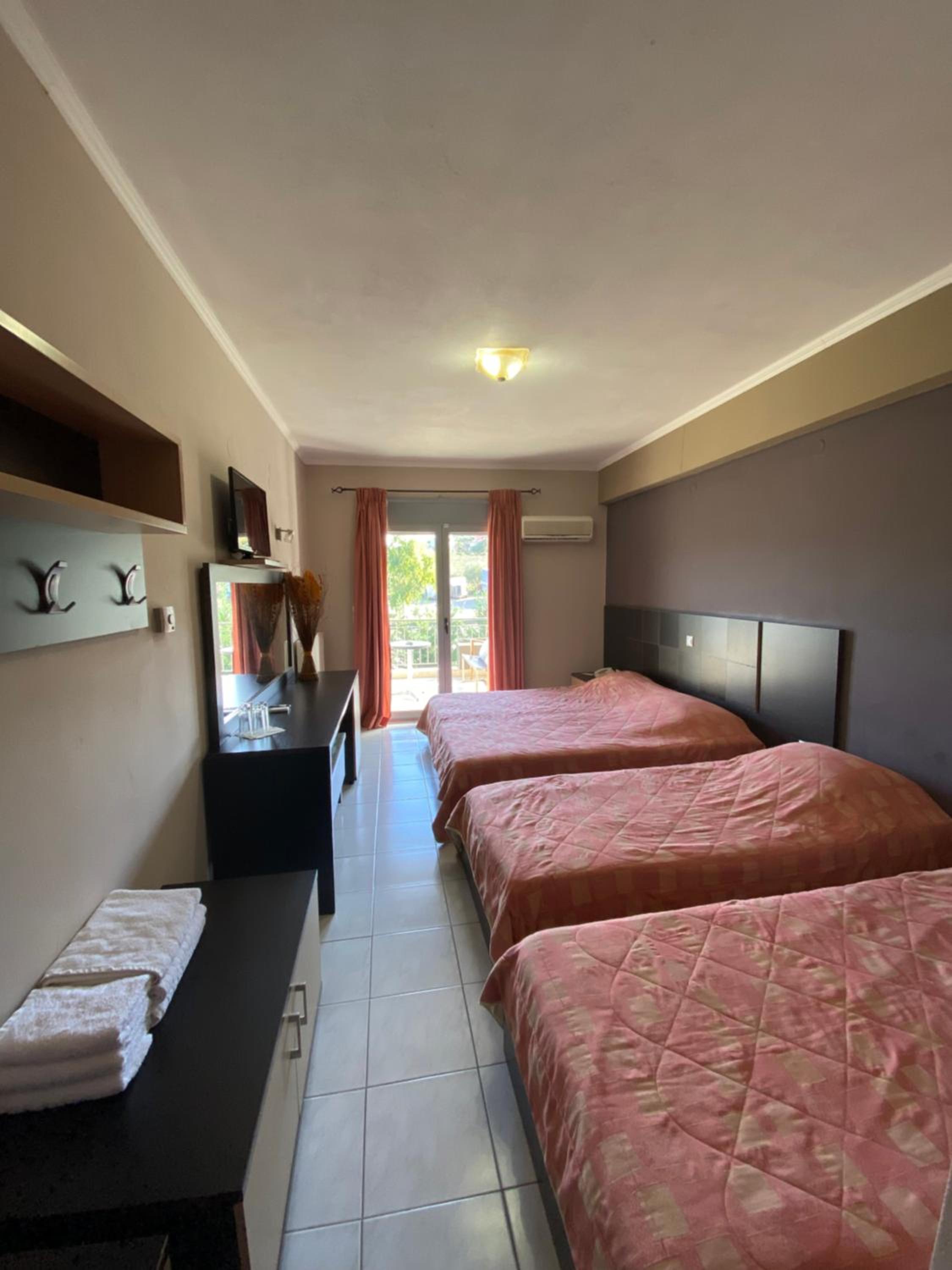 Luxury Quadruple Room photo 1